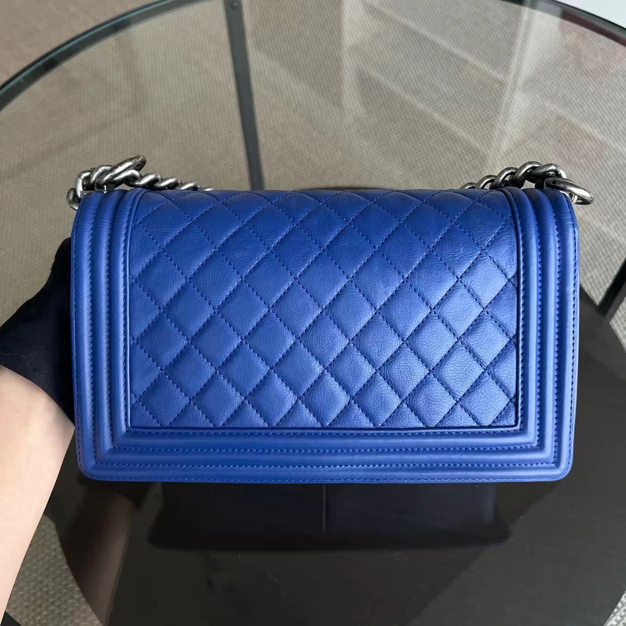 Chanel Boy Old Medium 25CM Quilted Calfskin Blue Leboy Silver Hardware Series 18 - Luxury Evermore