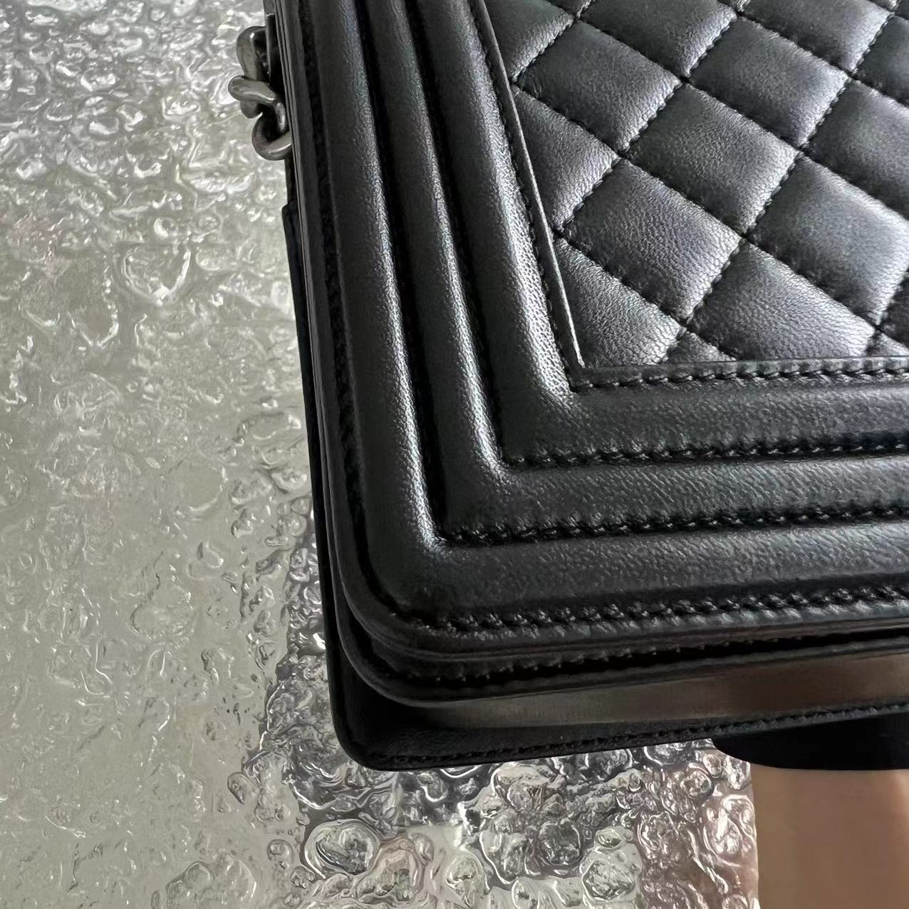 Chanel Boy Old Medium 25CM Quilted Lambskin Black Leboy Ruthenium Silver Hardware - Luxury Evermore