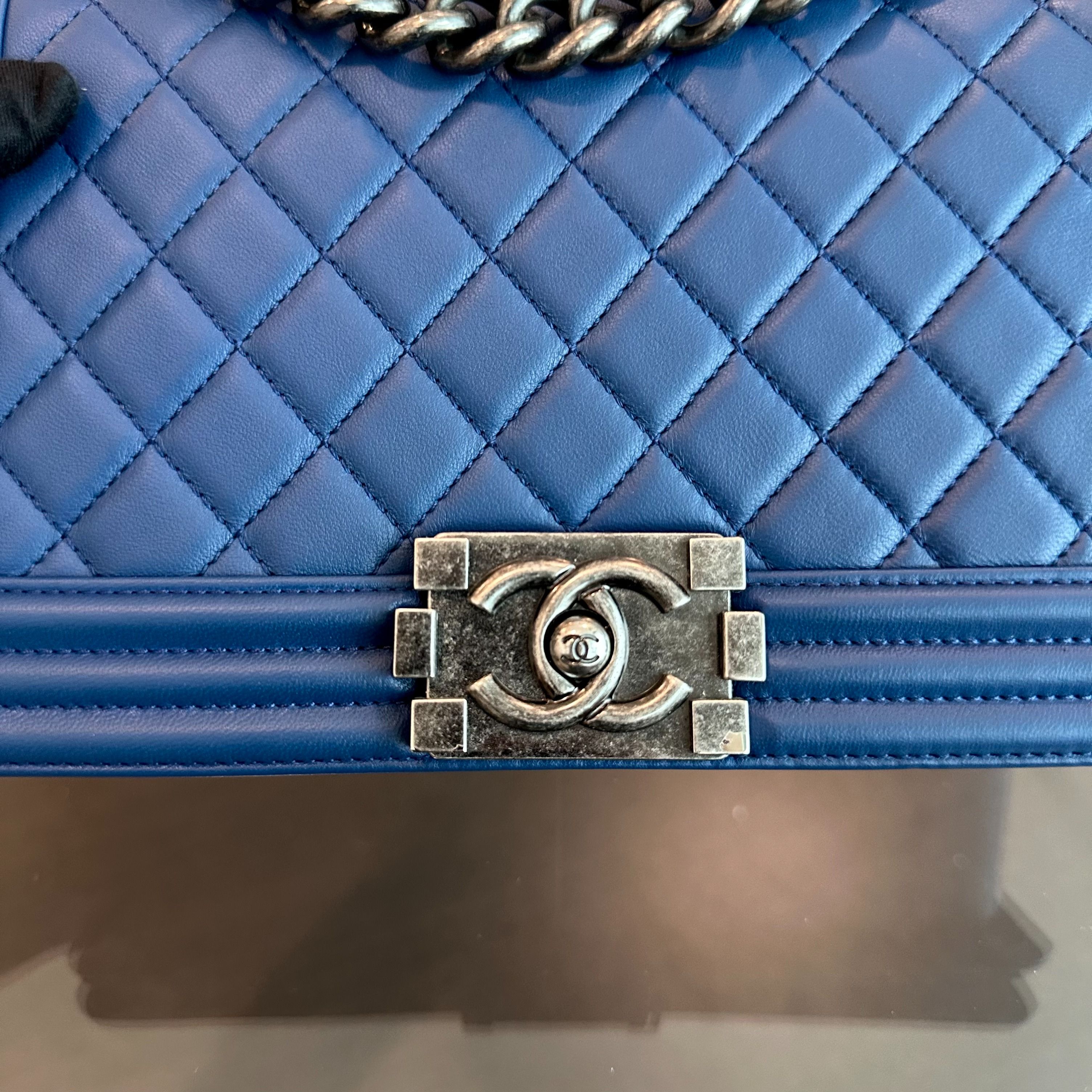 Chanel Boy Old Medium 25CM Quilted Lambskin Leboy Dark Blue RSHW No 23 - Luxury Evermore