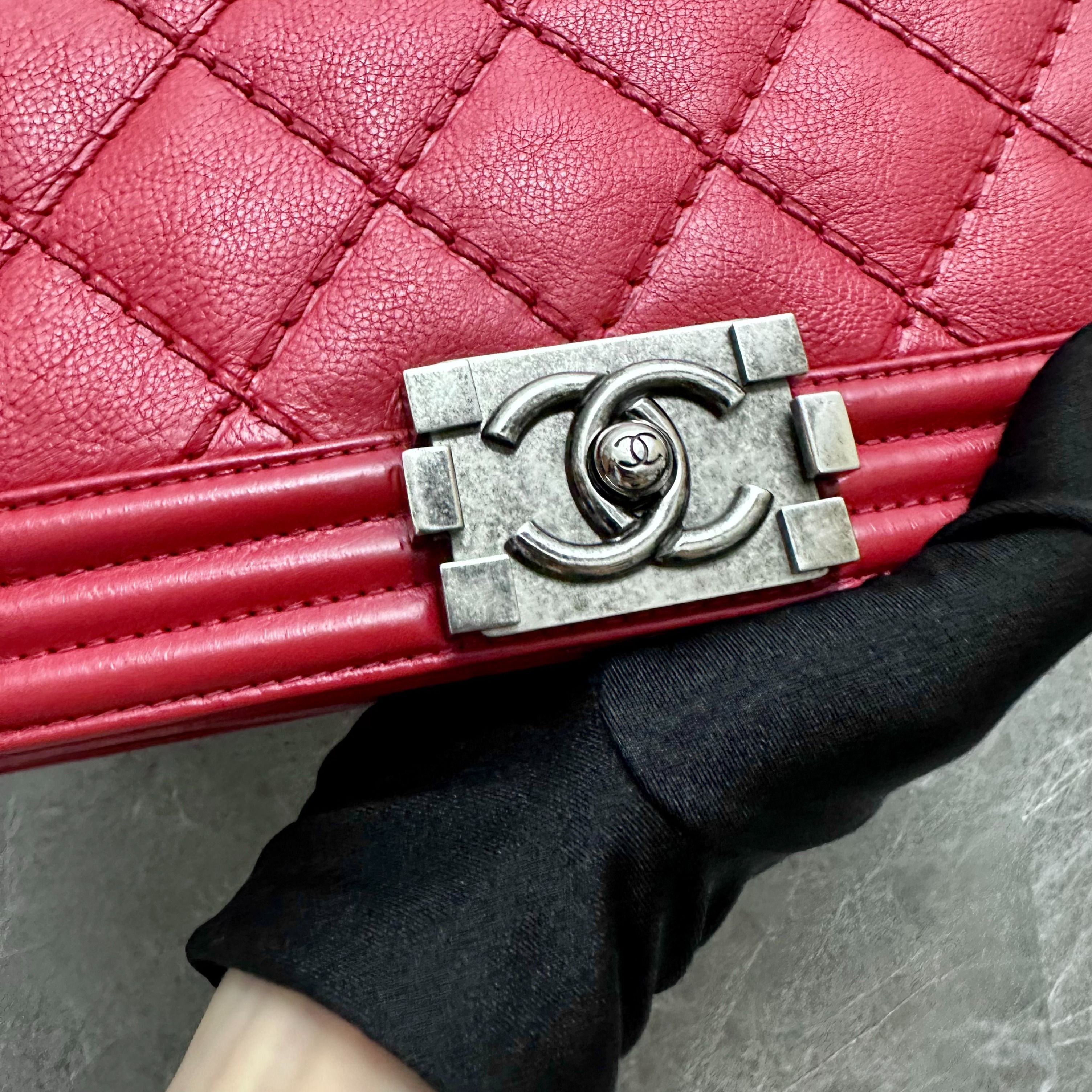 Chanel Boy Old Medium Calfskin Red SHW No 18 - Luxury Evermore