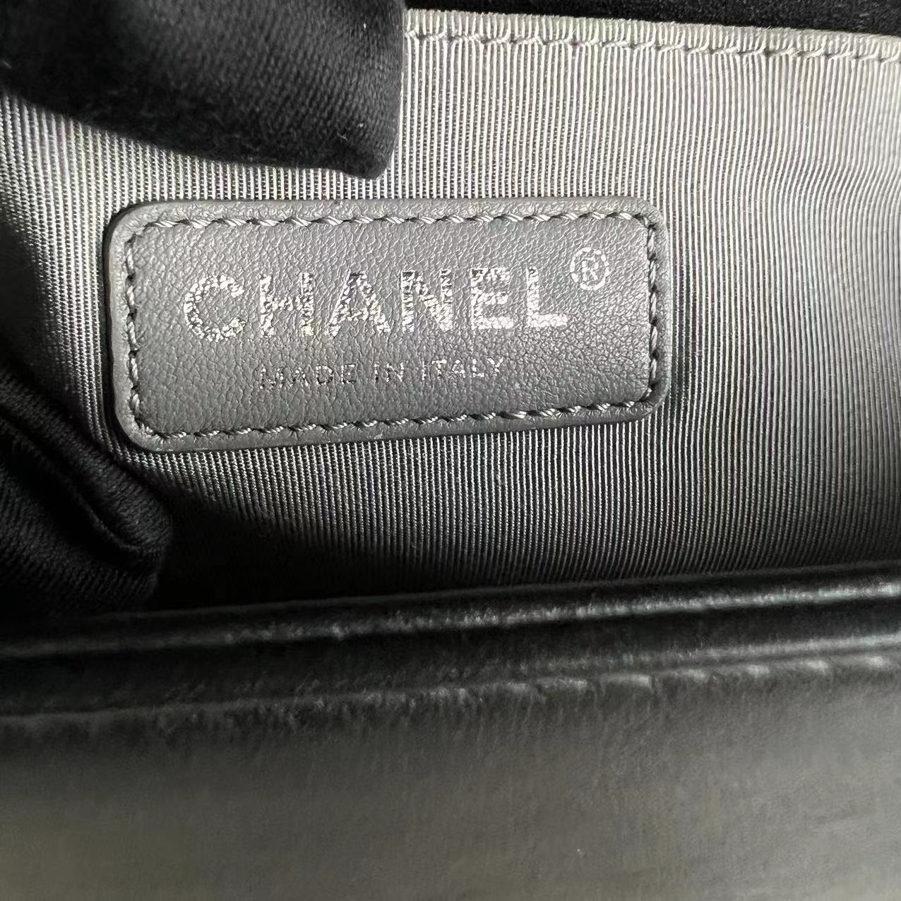 Chanel Boy Old Medium Chevron Calfskin Black Silver Hardware Series 22 - Luxury Evermore