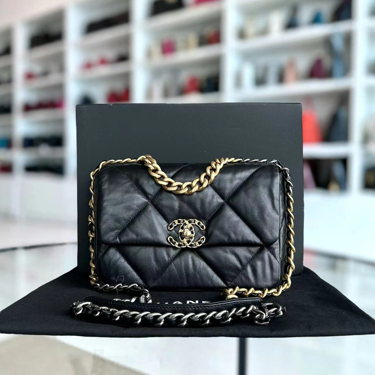 Chanel C19 Small 19 Bag Quilted Goatskin Black Two-Tone Hardware Series 30 - Luxury Evermore