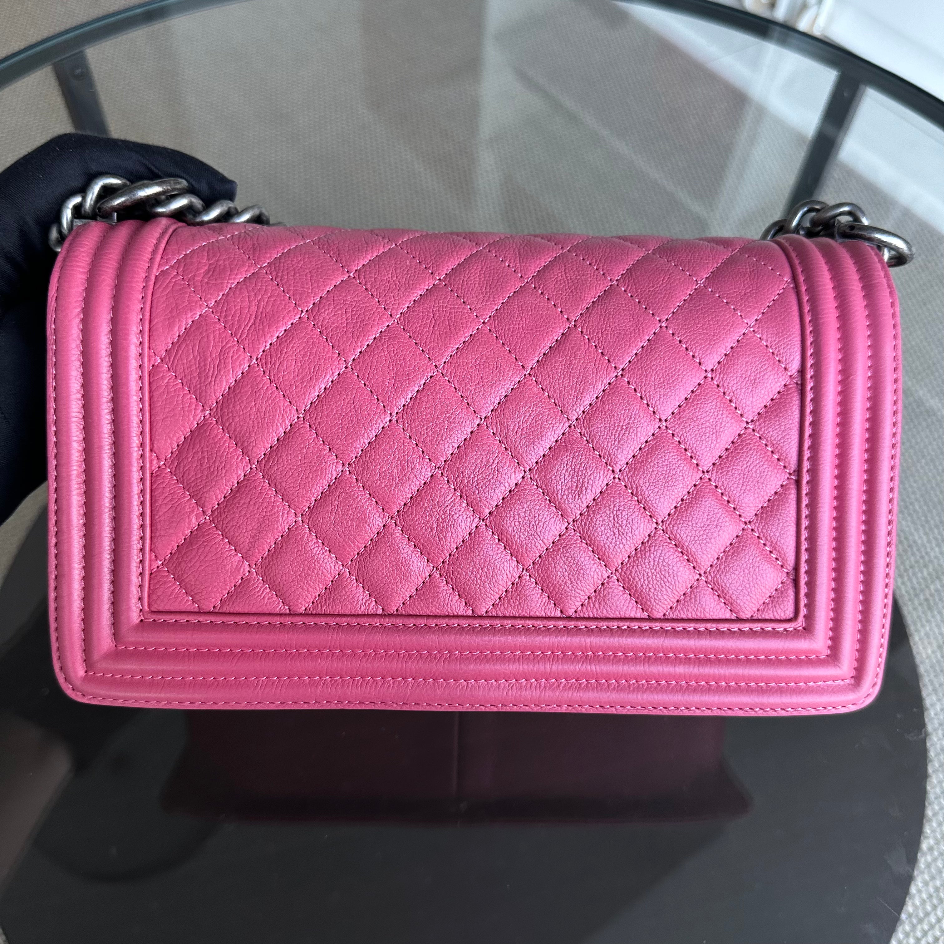 Chanel Calfskin Boy Old Medium 25CM Quilted Grained Calfskin Leboy Pink RSHW No 17 - Luxury Evermore