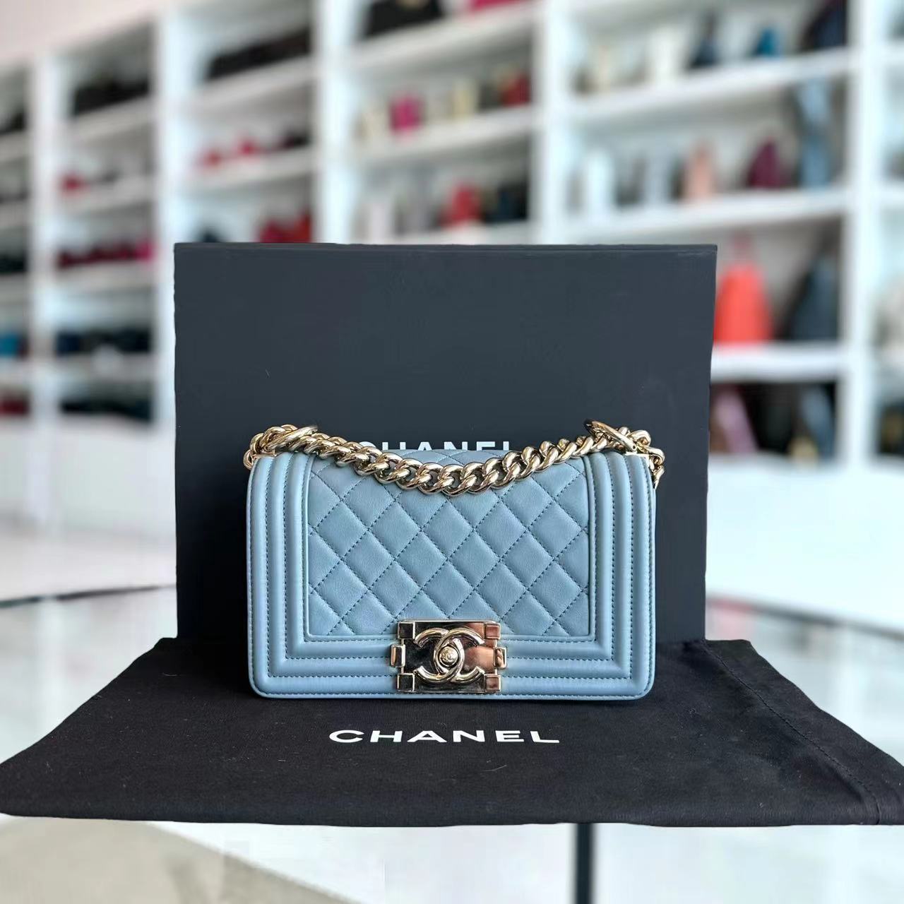 Chanel Calfskin Boy Small 20CM Quilted Grained Calfskin Leboy Sky Baby Blue GHW No 27 - Luxury Evermore