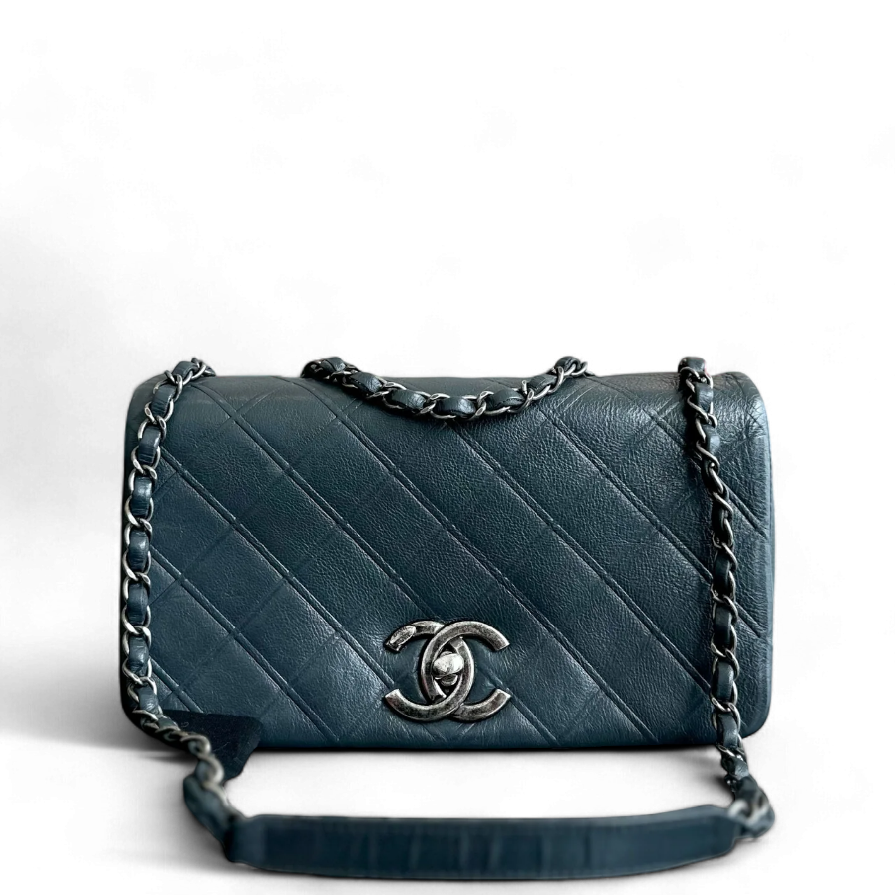 Chanel Calfskin Diamond Embossed New Chic Flap Dark Blue No 18