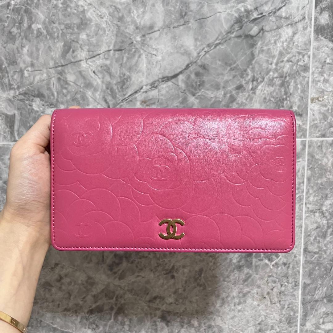 Chanel Camellia Wallet Pink Lambskin - Luxury Evermore