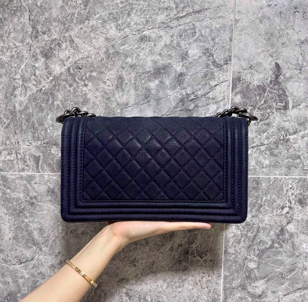 Chanel Caviar Boy Medium Navy Blue No 19 - Luxury Evermore