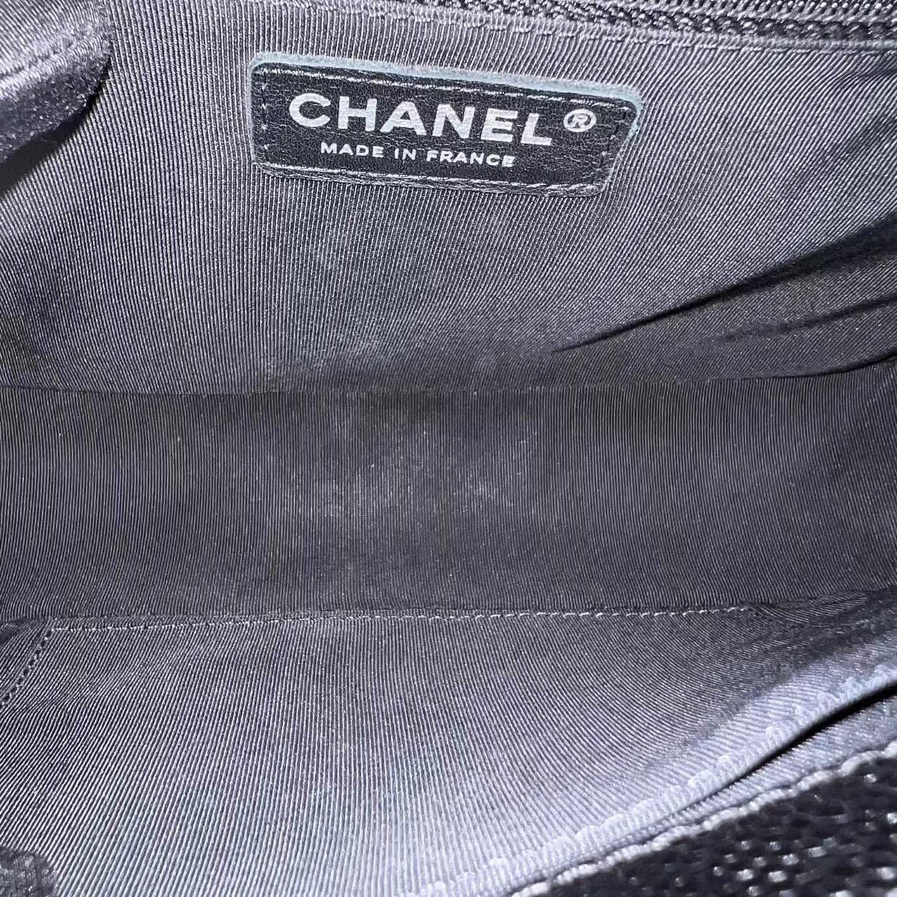 Chanel Caviar Boy New Medium 28CM Quilted Grained Calfskin Leboy Black Silver Hardware Series 20 - Luxury Evermore