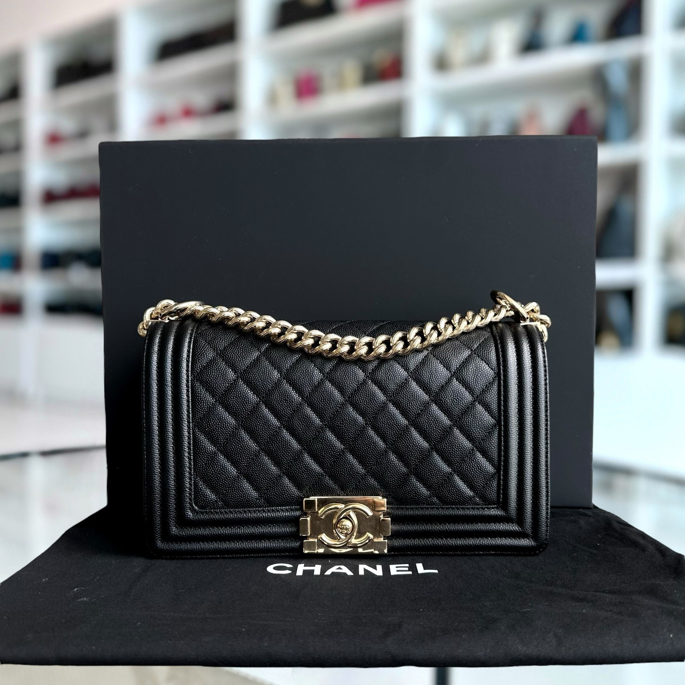 Chanel Caviar Boy Old Medium 25CM Quilted Calfskin Leboy Black GHW No 23 - Luxury Evermore