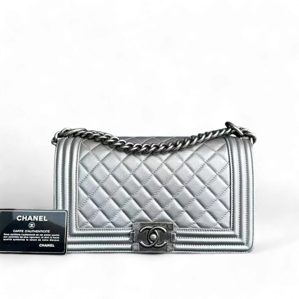 Chanel Boy Medium Caviar 25CM Quilted Grained Calfskin Silver Ruthenium Silver Hardware Series 24