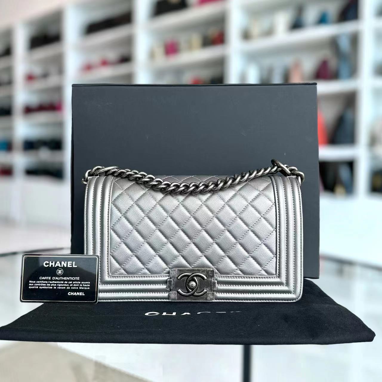 Chanel Caviar Boy Old Medium 25CM Quilted Grained Calfskin Silver Ruthenium Silver Hardware Series 24 - Luxury Evermore