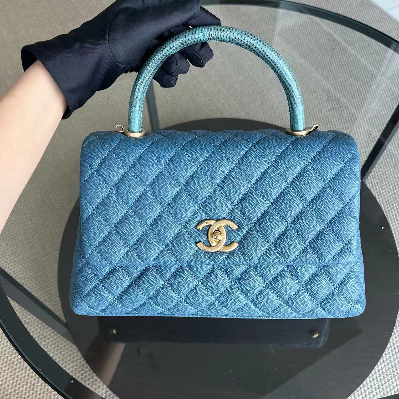 Chanel Caviar Coco Handle Medium Quilted Calfskin Blue Golden Hardware Series 26 - Luxury Evermore