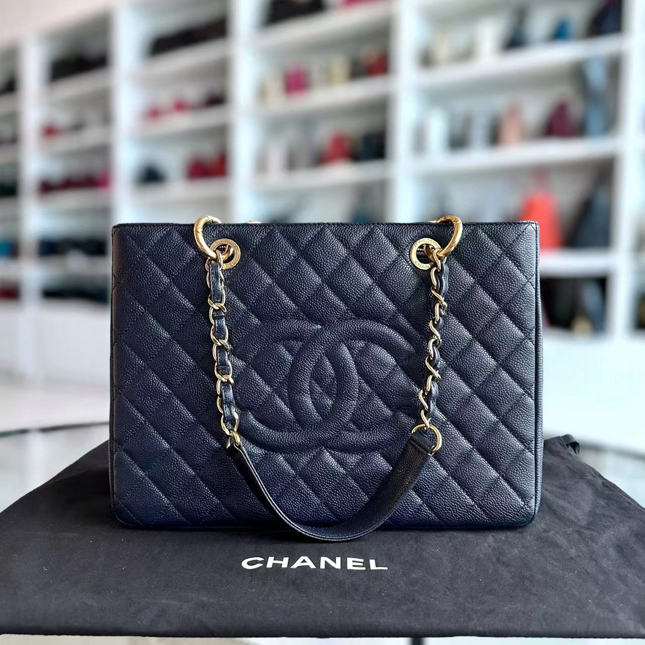 Chanel Caviar GST Grand Shopping Tote Quilted Grained Calfskin Dark Blue Golden Hardware Series 18 - Luxury Evermore