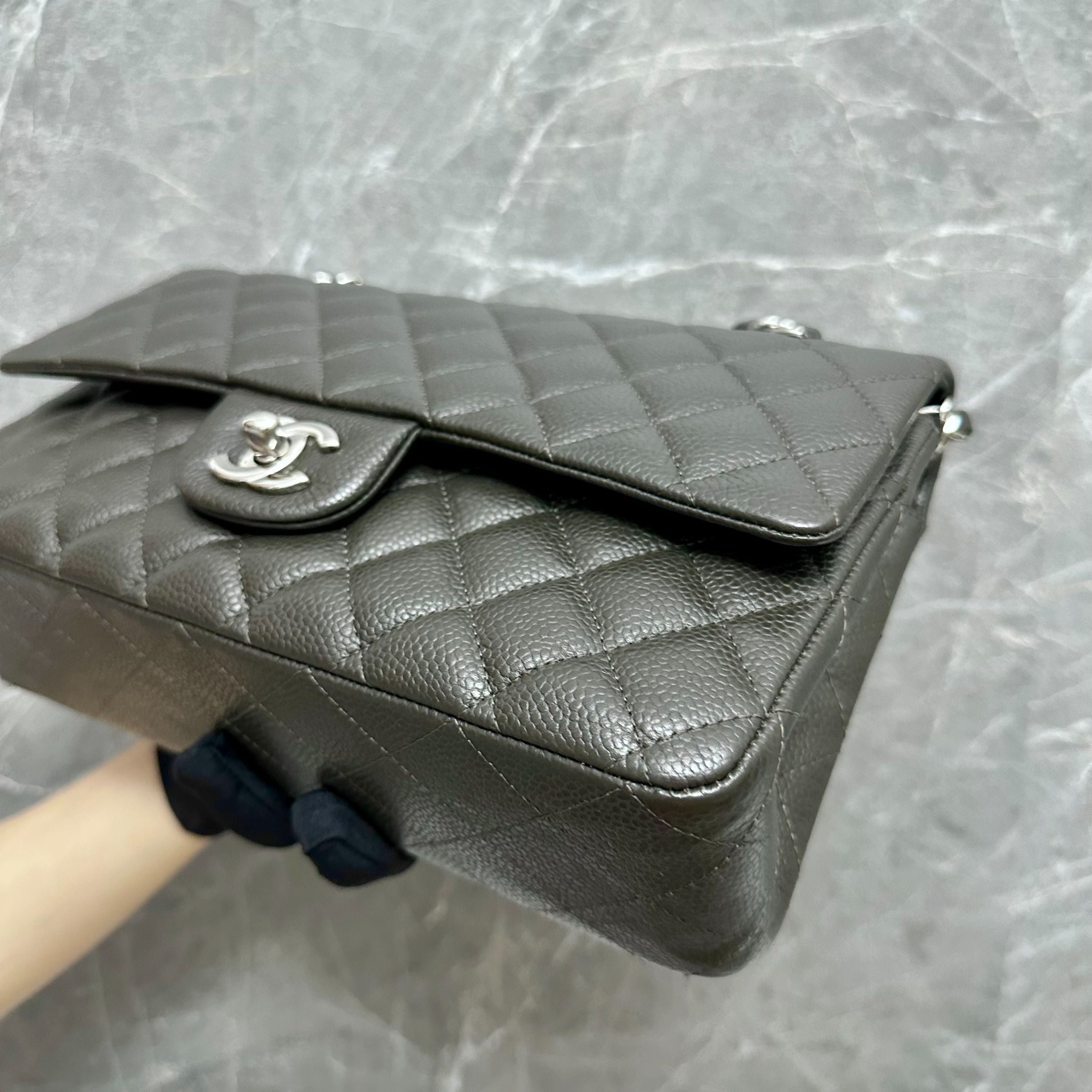 Chanel Caviar Medium Classic Flap Dark Brown No 18 - Luxury Evermore