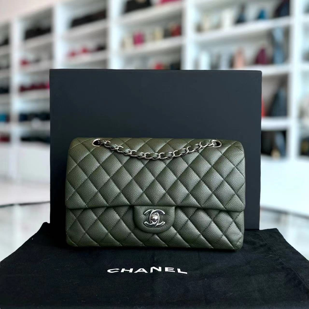 Chanel Caviar Medium Classic Flap Double Flap 25CM Quilted Calfskin Green GHW No 14 - Luxury Evermore