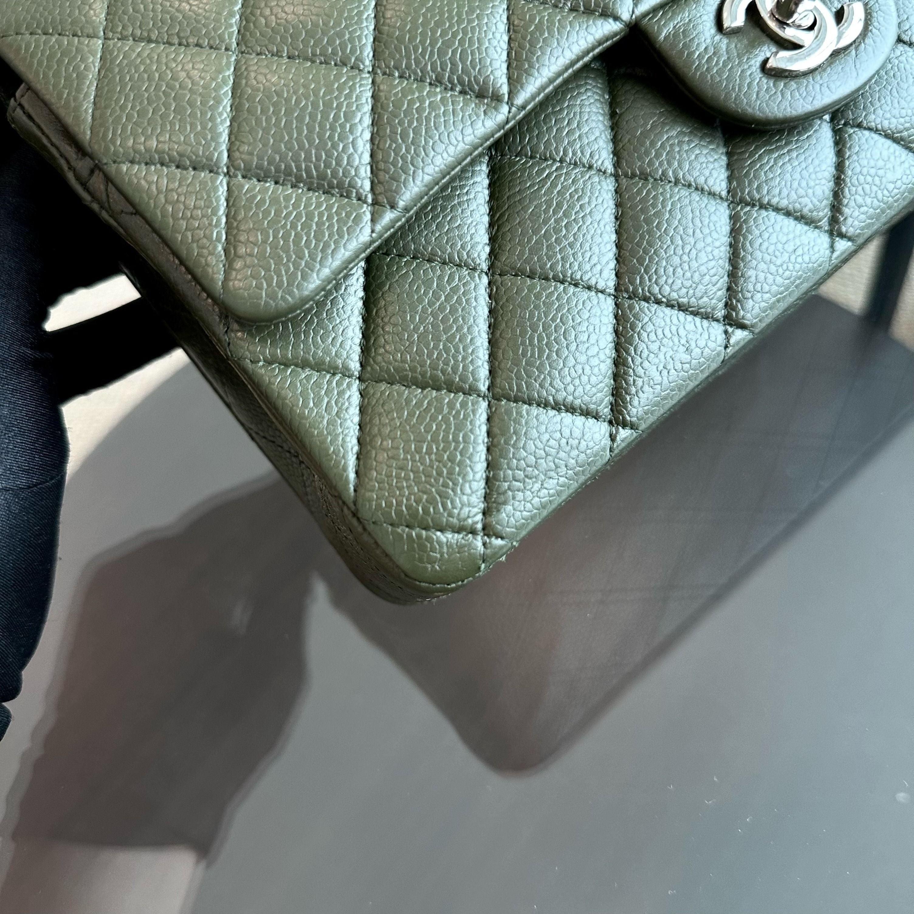 Chanel Caviar Medium Classic Flap Quilted Dark Green SHW No 14 - Luxury Evermore