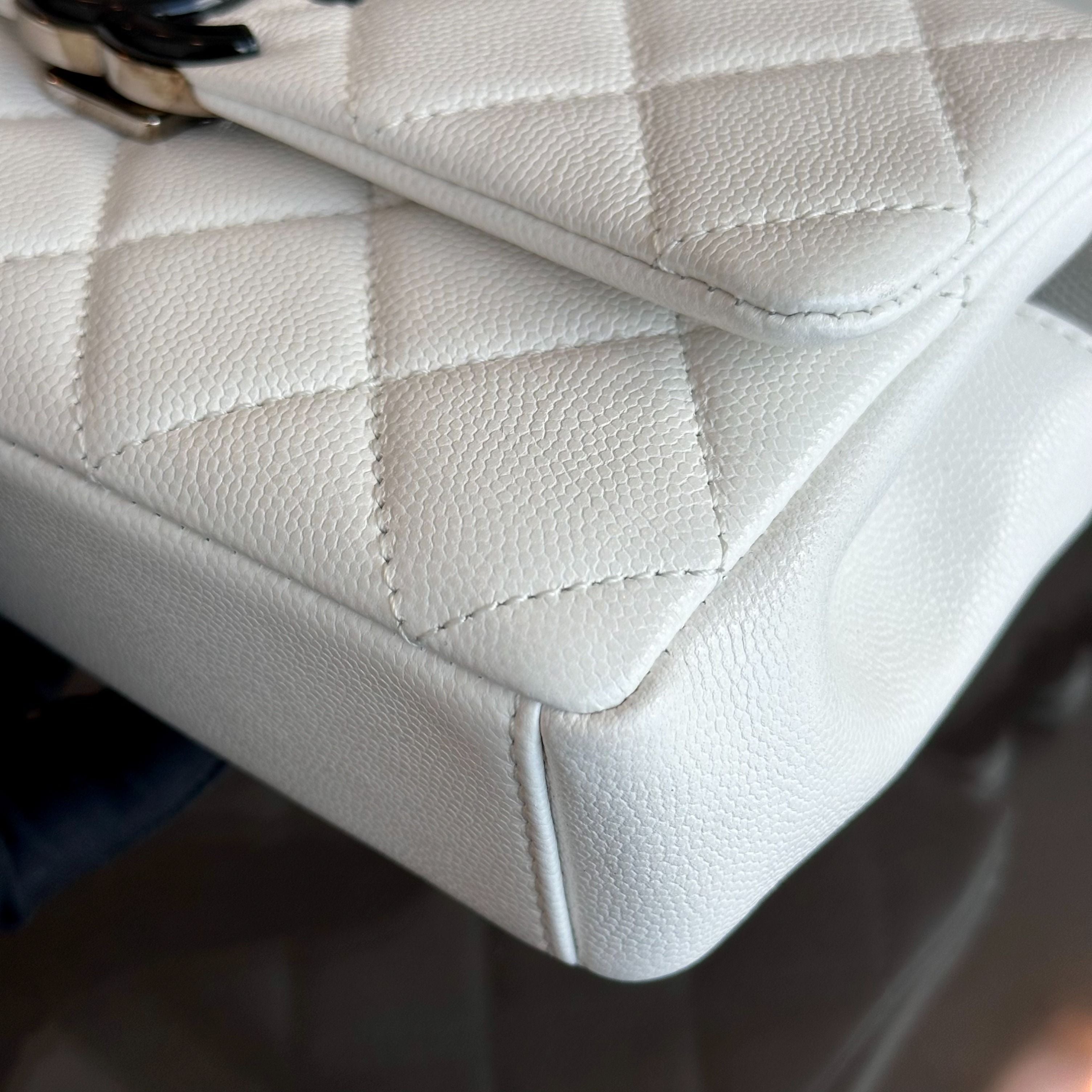 Chanel Caviar My Everything Flap Bag Quilted Small White Calfskin BHW No 30 - Luxury Evermore