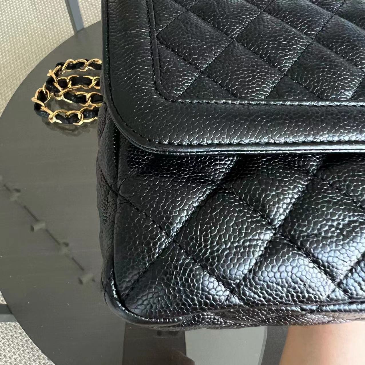 Chanel Caviar Seasonal Flap Two Tone Quilted Grained Calfskin Golden Hardware Series 21 - Luxury Evermore