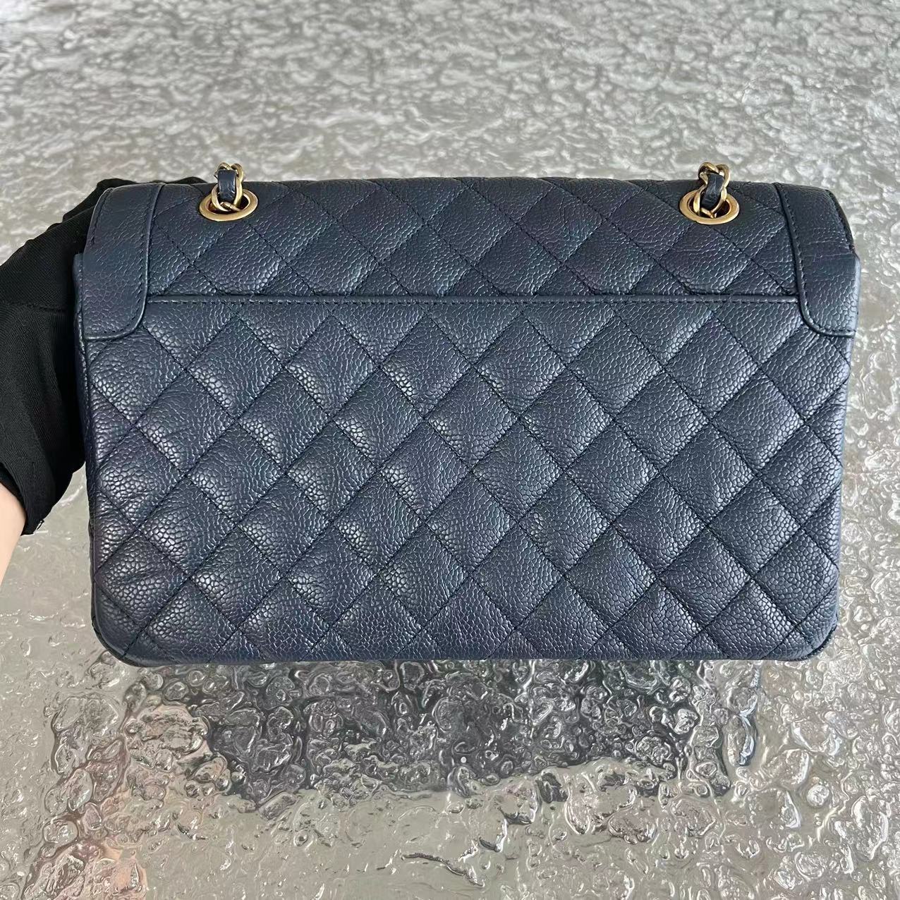 Chanel Caviar Single Flap Quilted Calfskin Navy Blue Golden Hardware Series 21 - Luxury Evermore