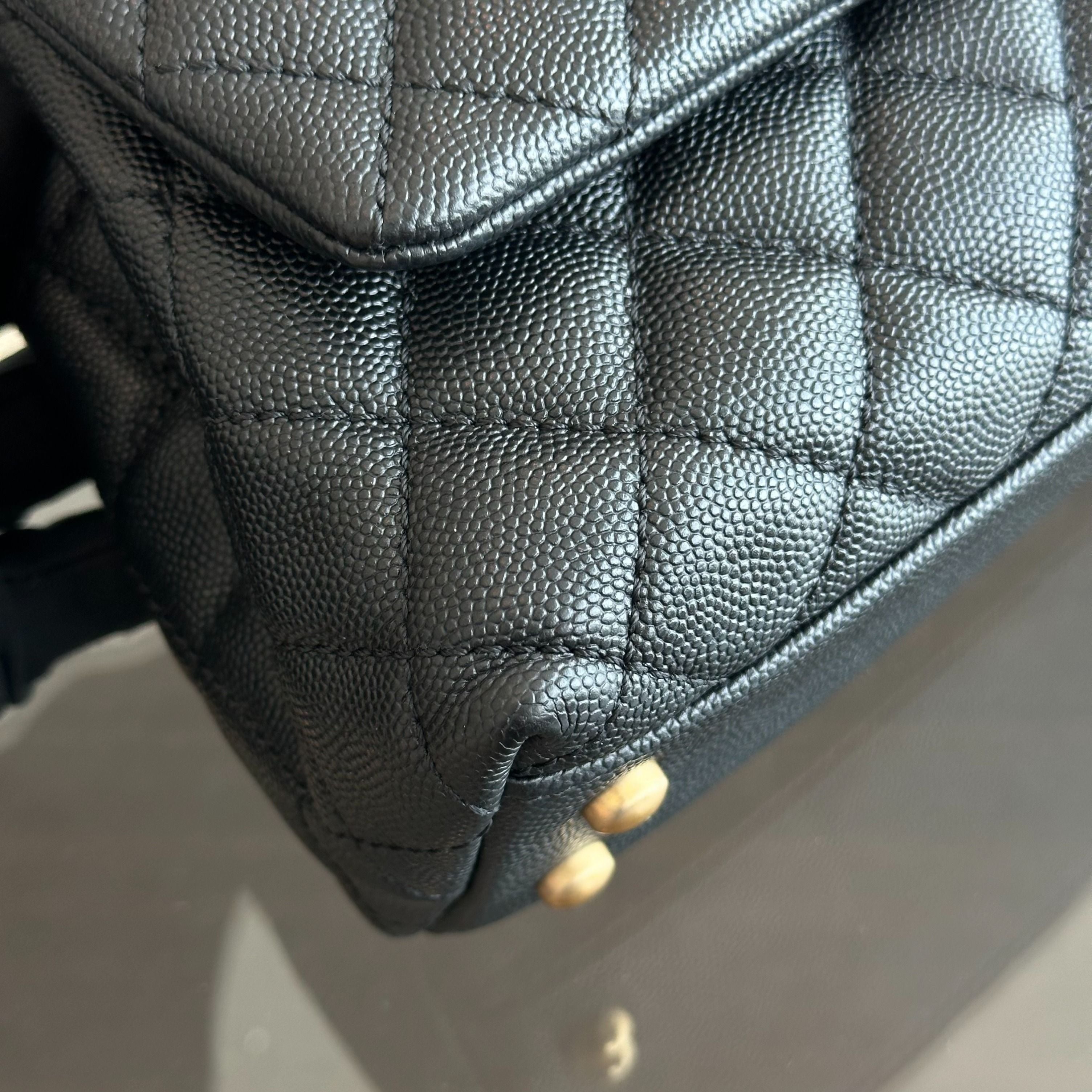 Chanel Caviar Small Coco Handle 24cm Quilted Calfskin Black No 24 - Luxury Evermore