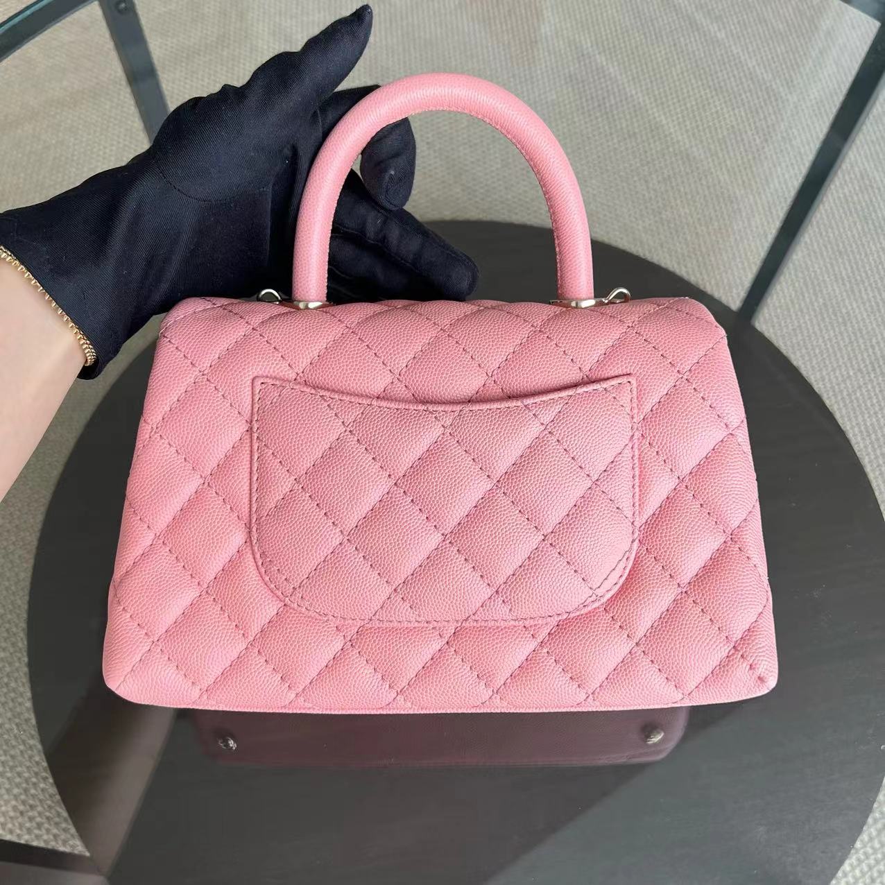 Chanel Caviar Small Coco Handle Quilted Calfskin Light Pink LGHW No 27 - Luxury Evermore