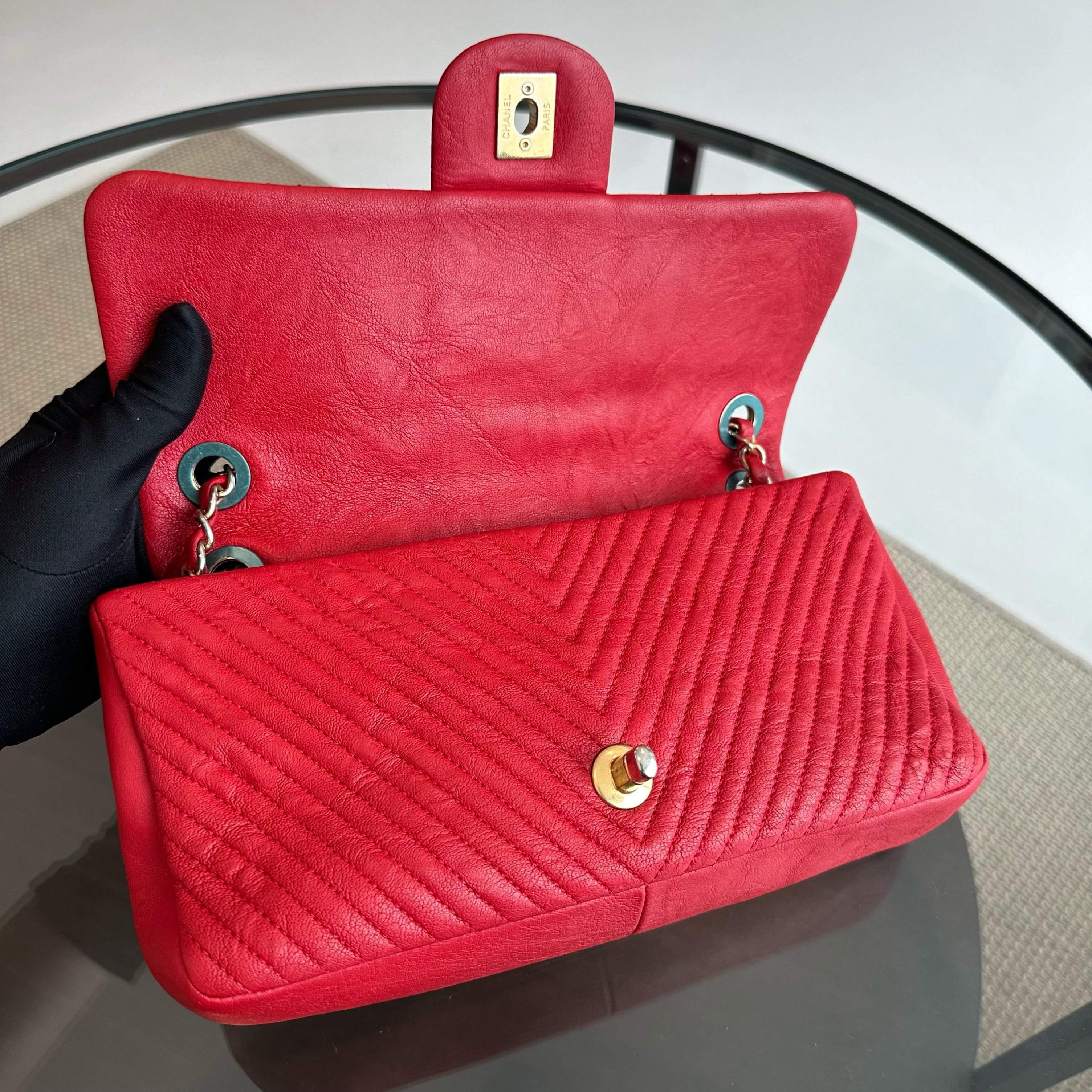 Chanel Chevron Herringbone Medallion Seasonal Flap Red Calfskin AGHW No 21 - Luxury Evermore