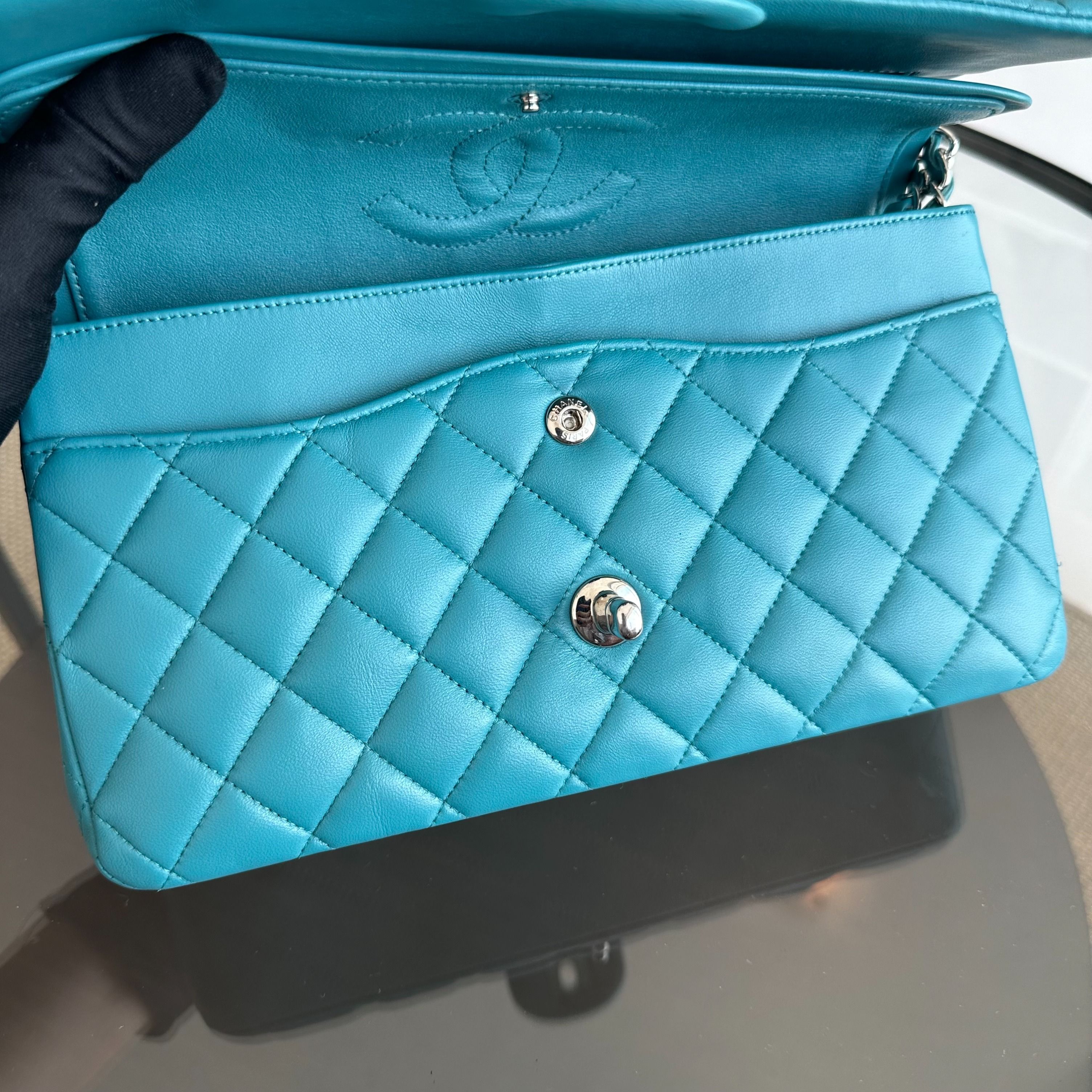 Chanel Classic Flap Medium Lambskin Blue SHW No 20 - Luxury Evermore