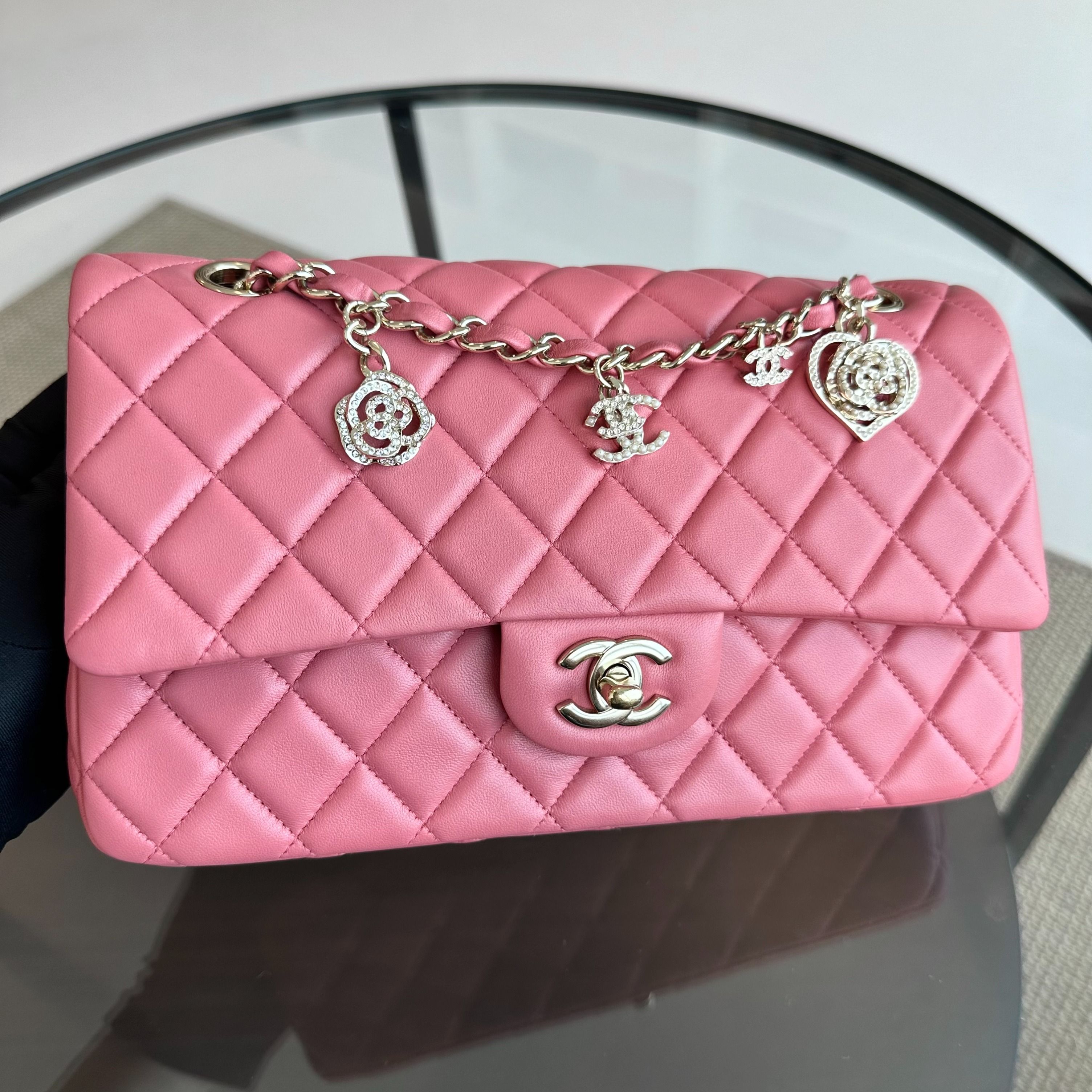 Chanel Classic Flap Medium Lambskin Valentine Crystal Heart Special Edition Pink LGHW No 19 - Luxury Evermore