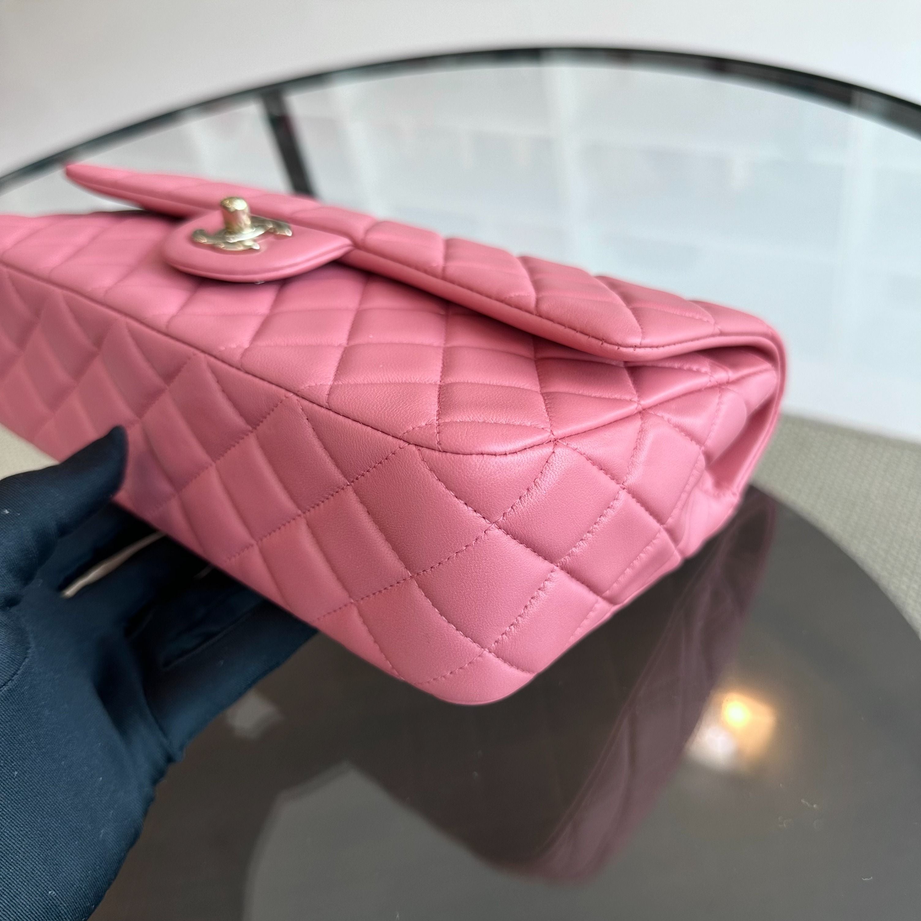 Chanel Classic Flap Medium Lambskin Valentine Crystal Heart Special Edition Pink LGHW No 19 - Luxury Evermore