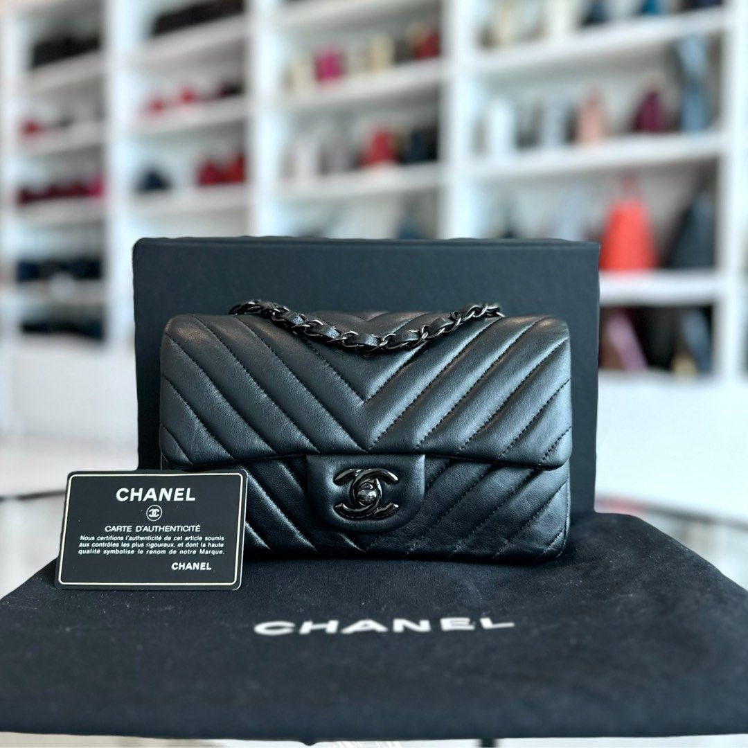 Chanel Classic Flap Mini Rectangular 20CM Lambskin Chevron All Black BHW No 21 - Luxury Evermore