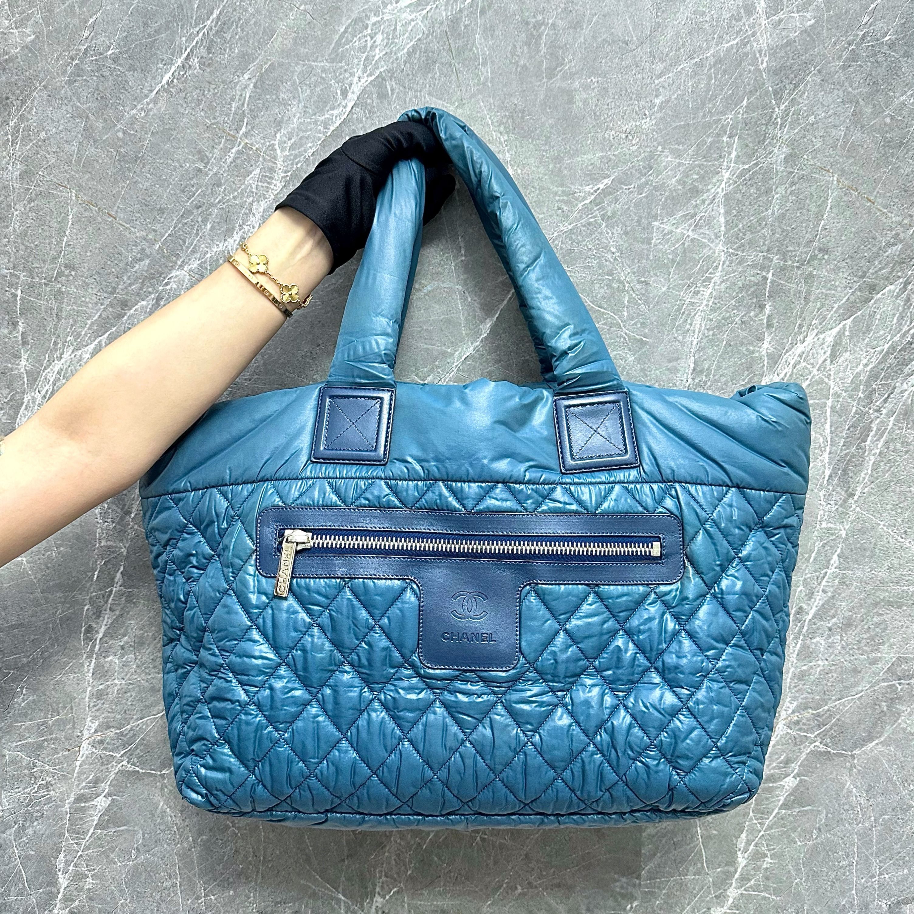 Chanel Coco Cocoon Quilted Nylon Tote Blue No 13 - Luxury Evermore