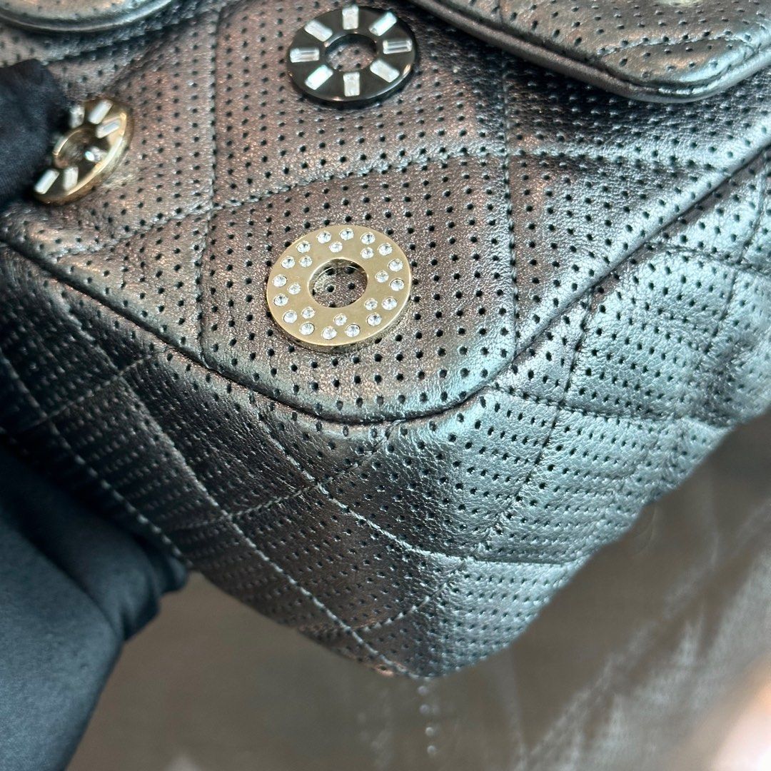 Chanel Cruise Paris-Dubai Medals 2015 Seasonal Flap Perforated Metallic Calfskin Dark Grey No 20 - Luxury Evermore