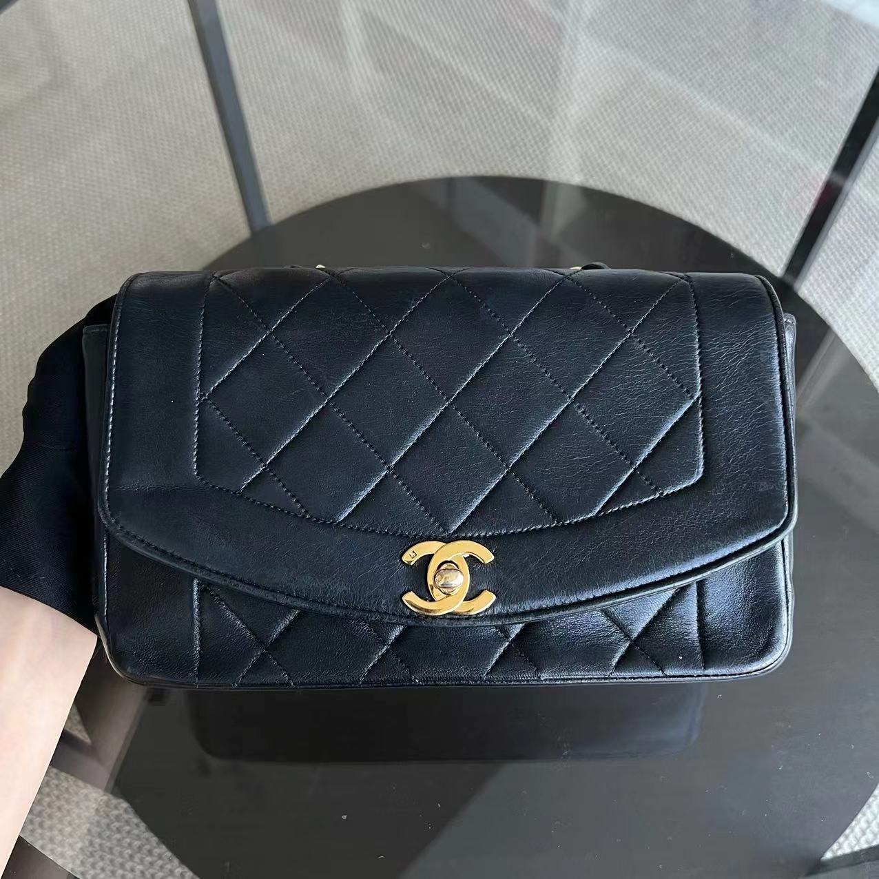 Chanel Diana Small 23CM Vintage Quilted Lambskin Black Golden Hardware Series 2 - Luxury Evermore