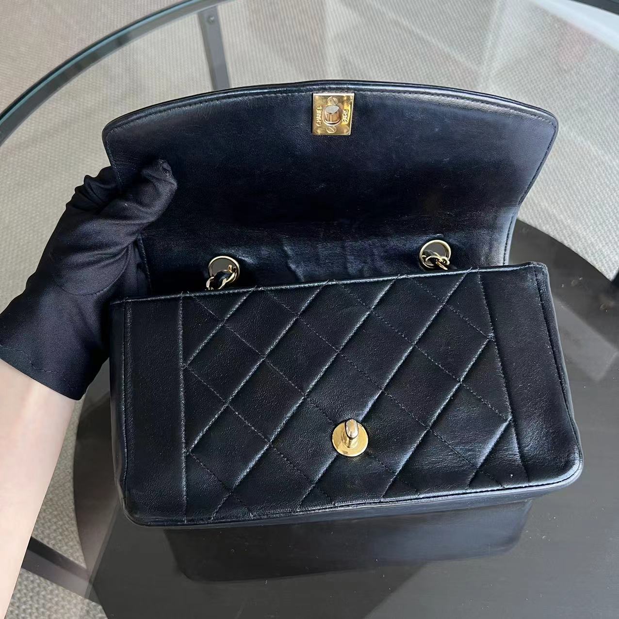Chanel Diana Small 23CM Vintage Quilted Lambskin Black Golden Hardware Series 2 - Luxury Evermore