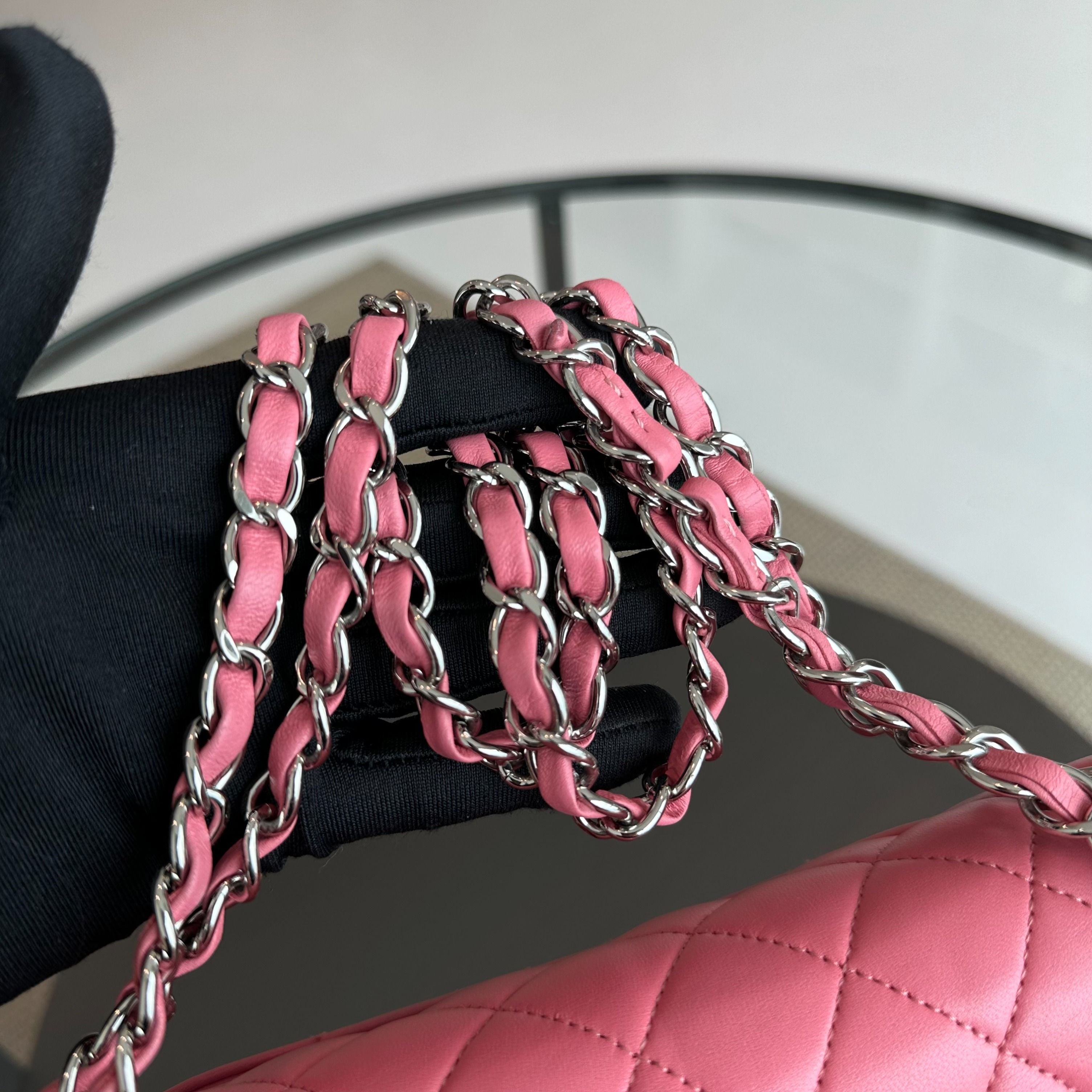 Chanel Medium Classic Flap 25CM Quilted Lambskin Sakura Pink SHW No 18 - Luxury Evermore