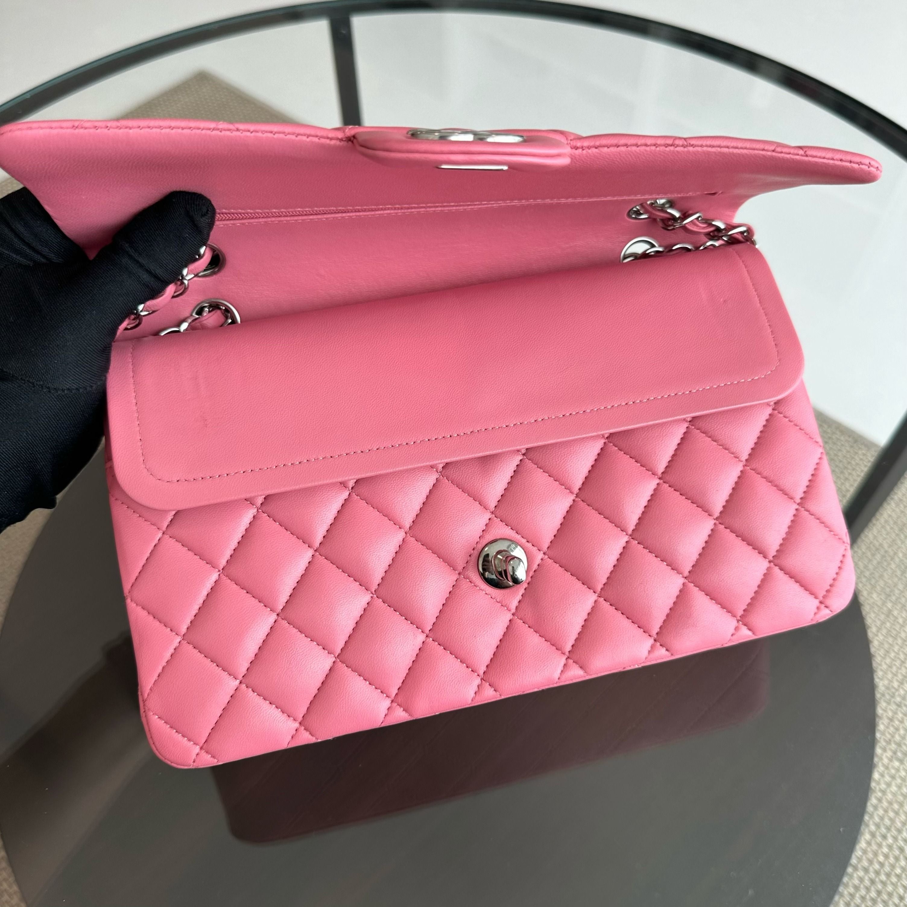 Chanel Medium Classic Flap 25CM Quilted Lambskin Sakura Pink SHW No 18 - Luxury Evermore