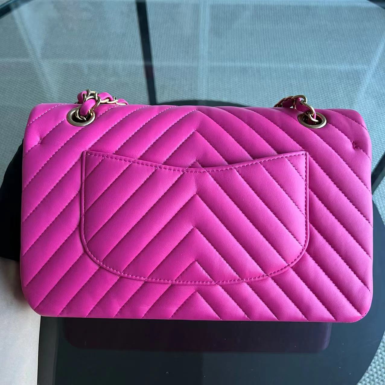 Chanel Medium Classic Flap Chevron Lambskin Hot Pink Golden Hardware Series 21 - Luxury Evermore