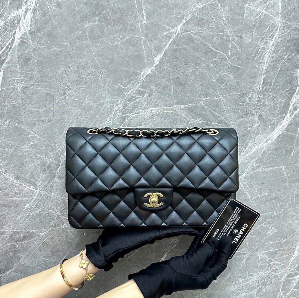 Chanel Medium Classic Flap Lambskin Black GHW No 16 - Luxury Evermore