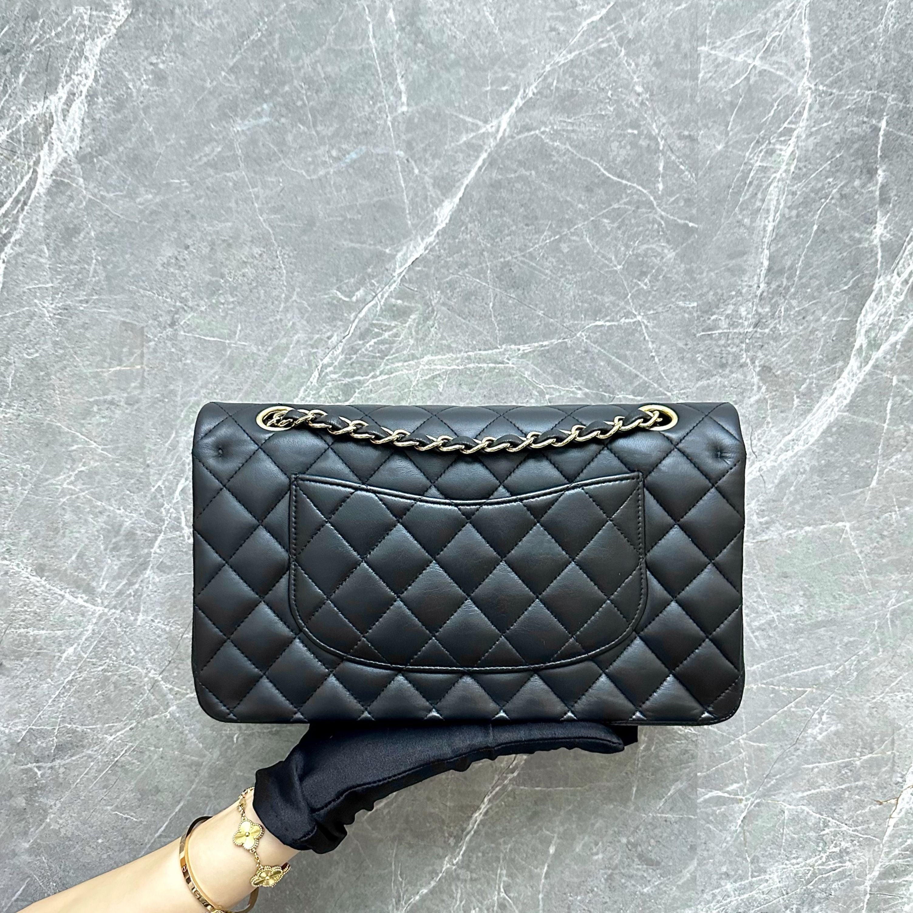 Chanel Medium Classic Flap Lambskin Black GHW No 16 - Luxury Evermore