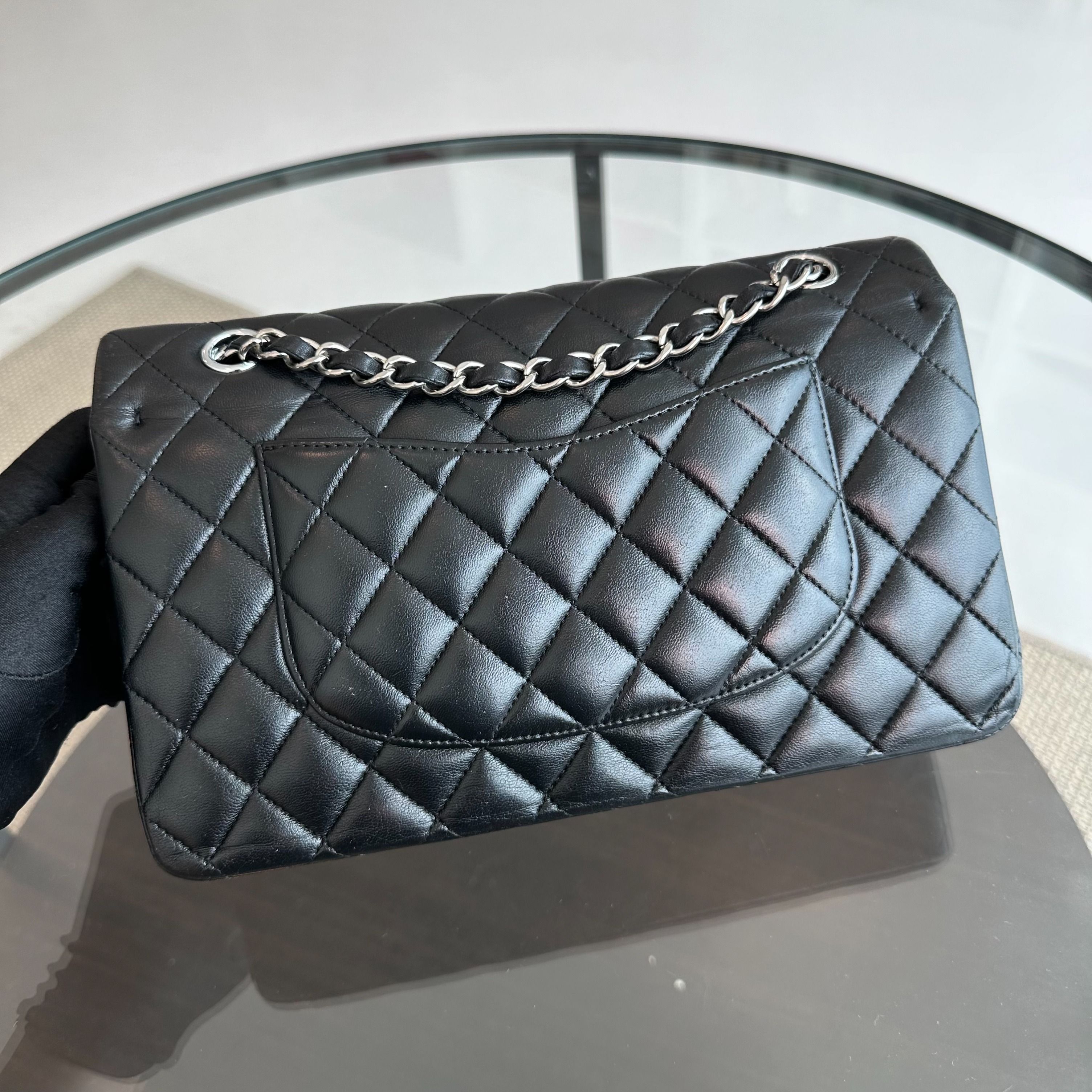 Chanel Medium Classic Flap Lambskin Black SHW No 21 - Luxury Evermore