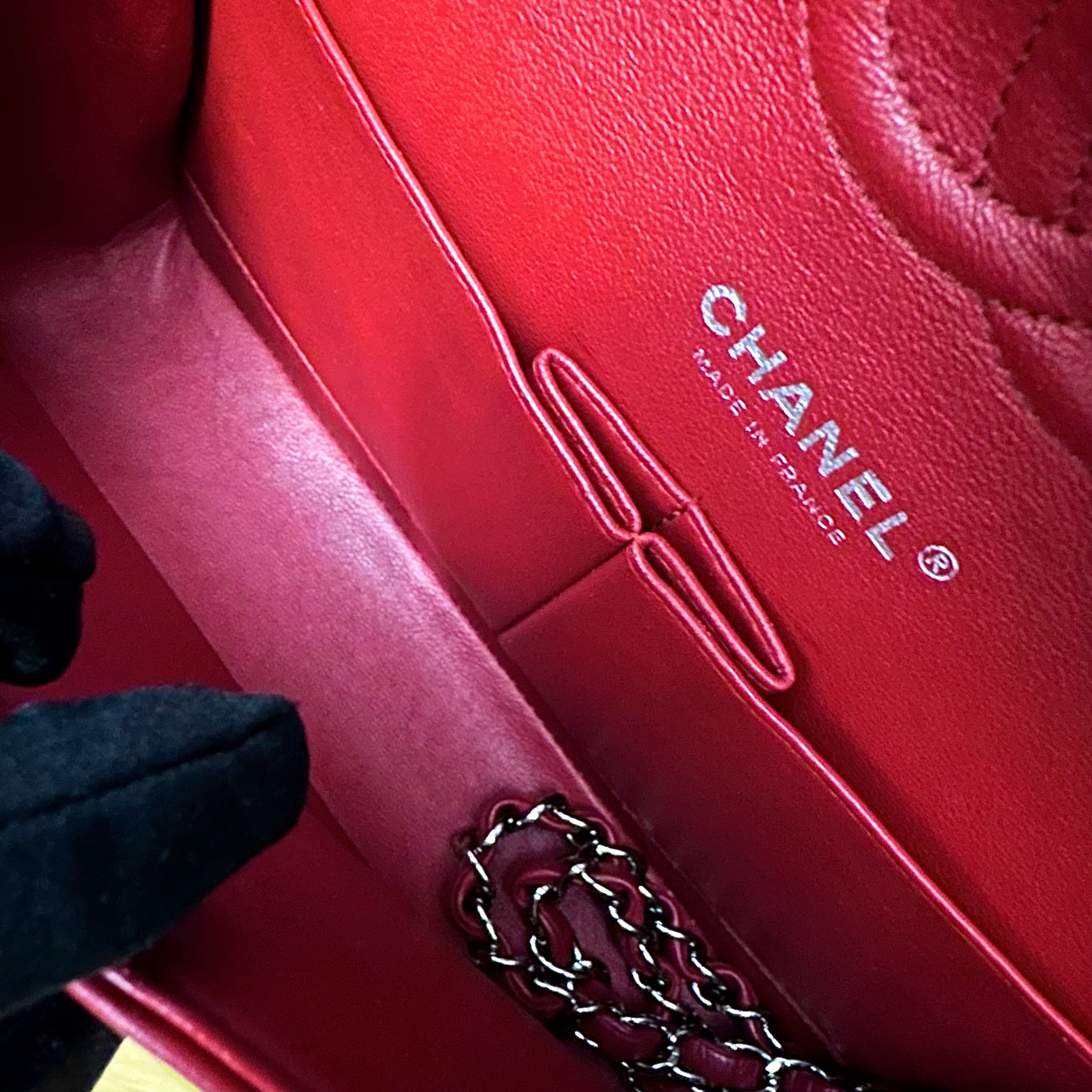 Chanel Medium Classic Flap Lambskin Red SHW No 17 - Luxury Evermore