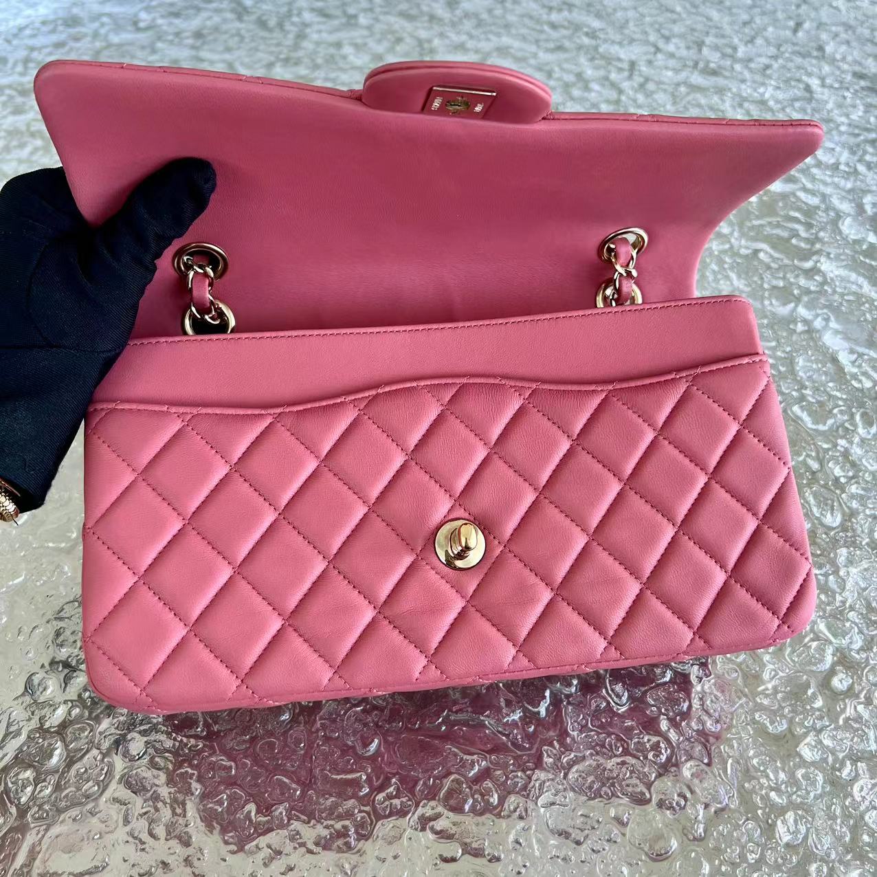 Chanel Medium Classic Flap Valentine Crystal Heart Limited Edition Pink LGHW No 19 - Luxury Evermore