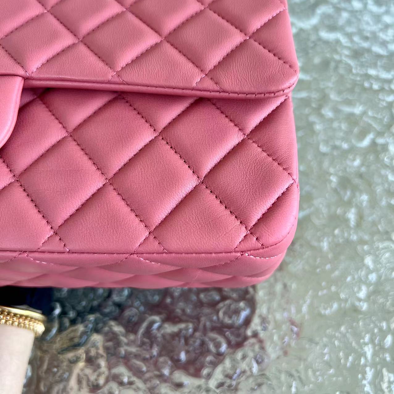 Chanel Medium Classic Flap Valentine Crystal Heart Limited Edition Pink LGHW No 19 - Luxury Evermore