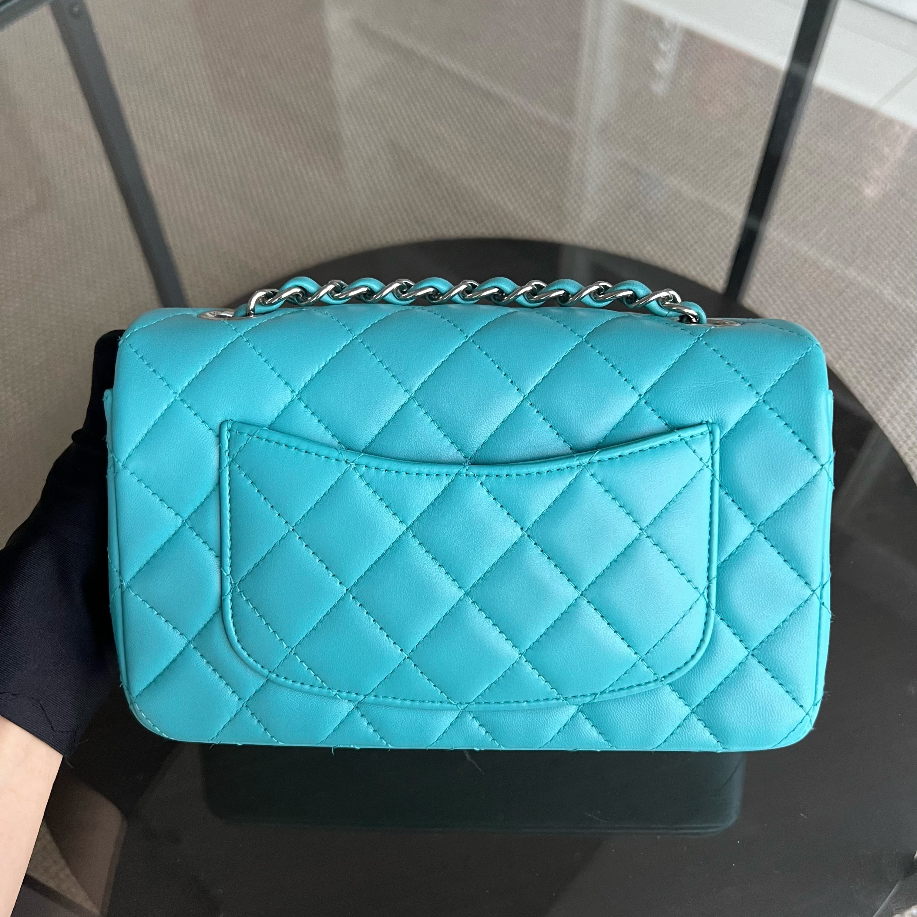 Chanel Mini Rectangular Classic Flap 20CM Quilted Lambskin Green Silver Hardware Series 19 - Luxury Evermore