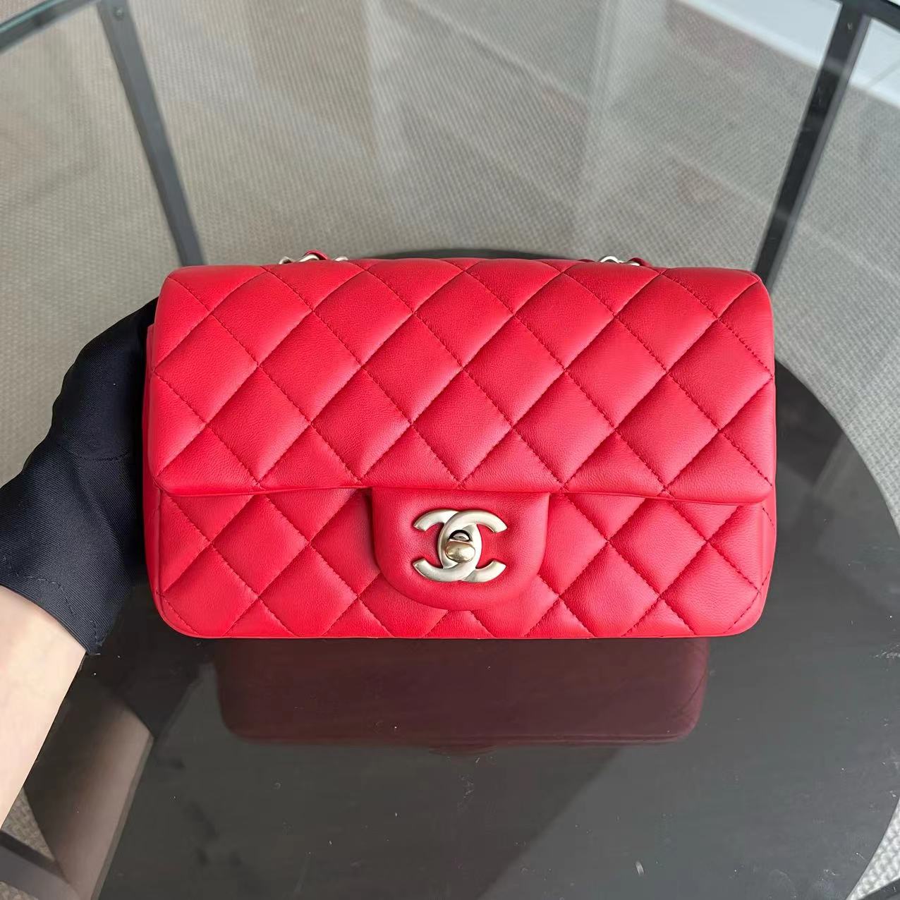 Chanel Mini Rectangular Classic Flap 20CM Quilted Lambskin Red Golden Hardware Series 17 - Luxury Evermore