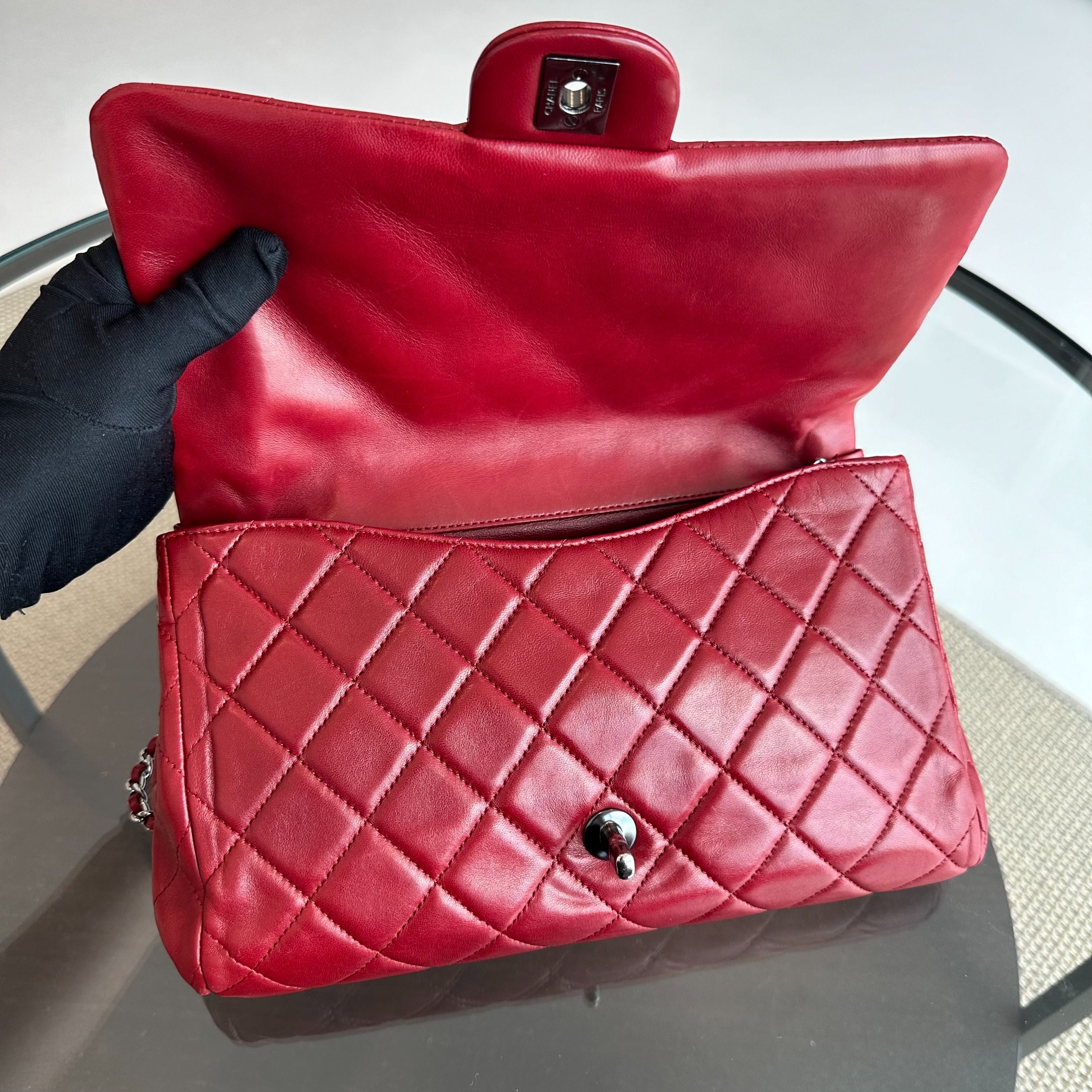 Chanel Timeless Classic Flap Lambskin Clutch Quilted Shoulder Bag No 15 - Luxury Evermore