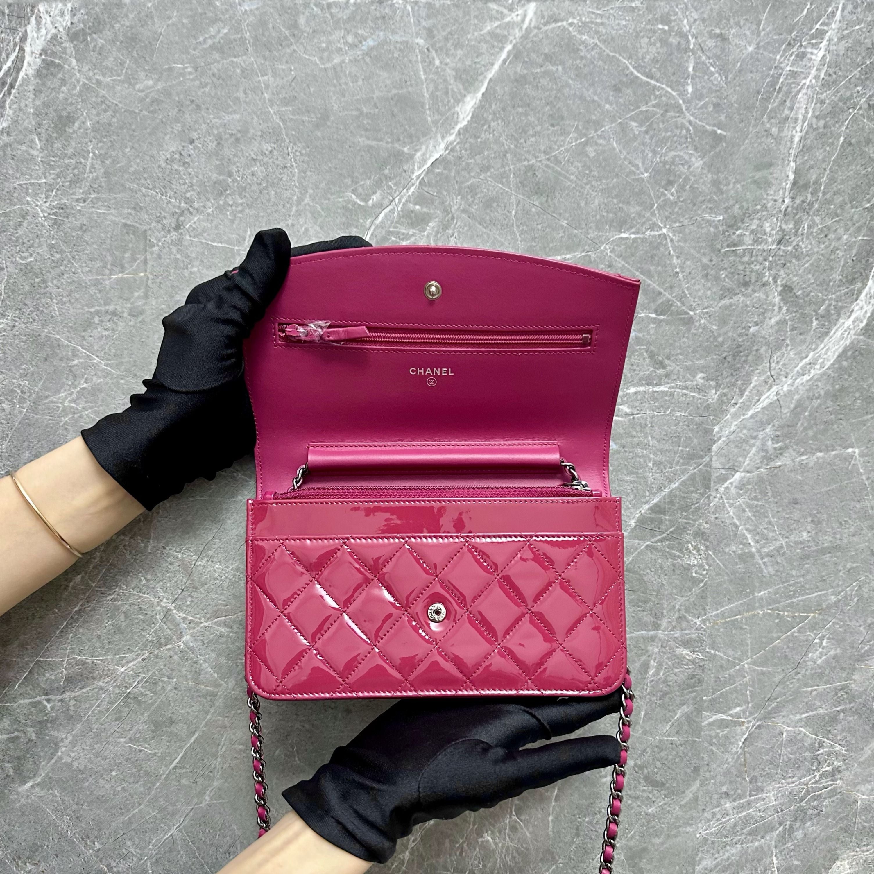 Chanel Wallet On Chain WOC Plum Patent Leather No 20 - Luxury Evermore