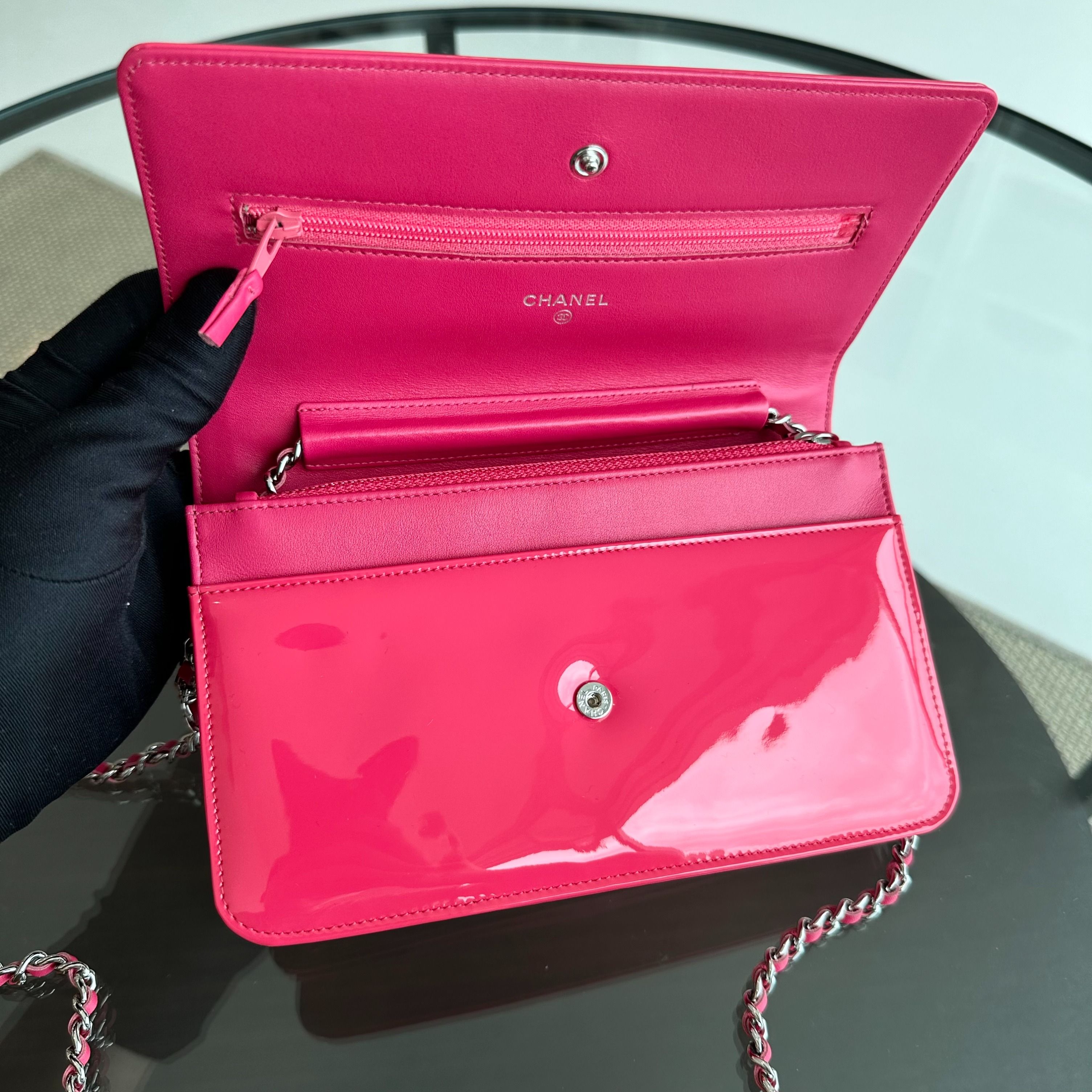 Chanel WOC Wallet On Chain CC Patent Leather Pink No 17 - Luxury Evermore