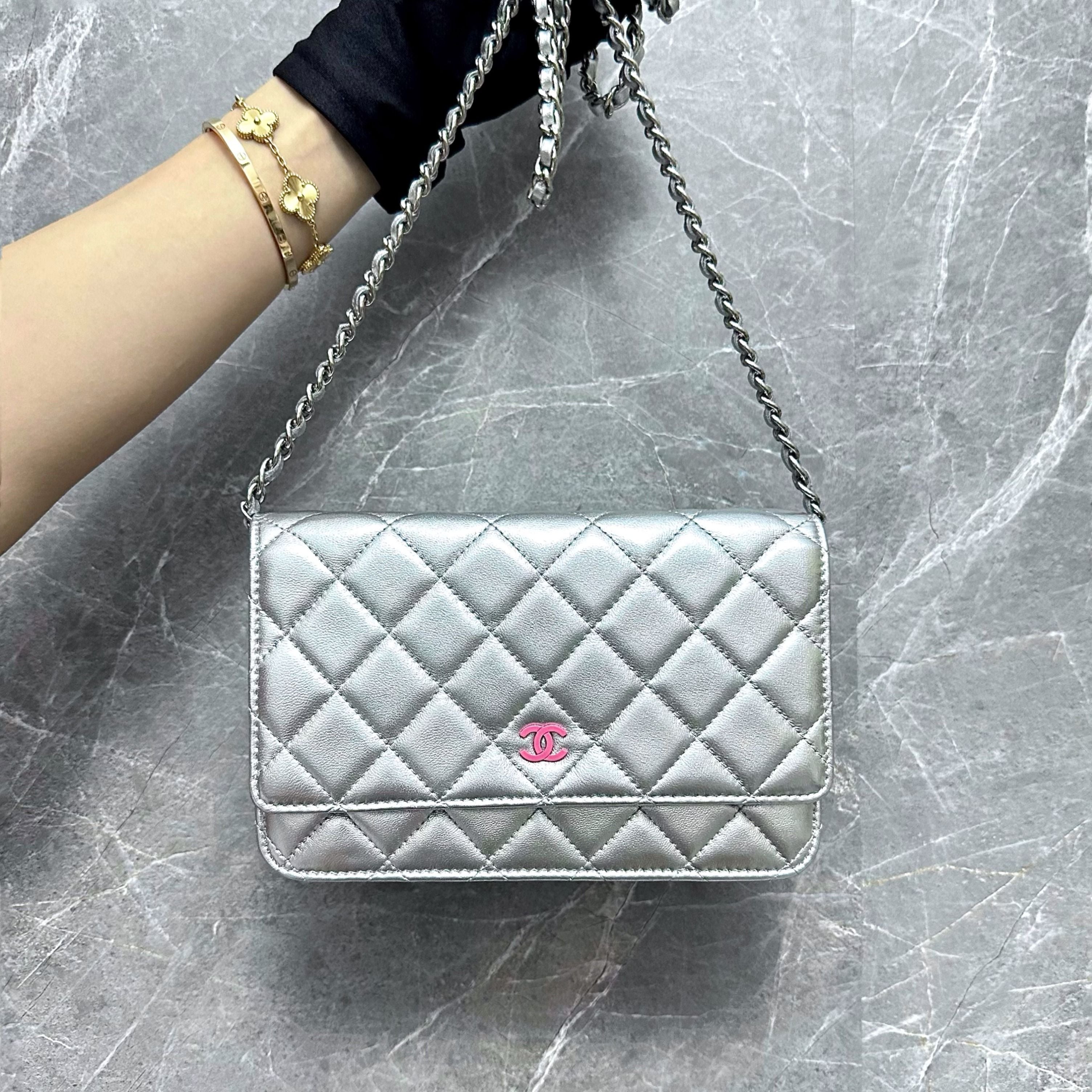 Chanel WOC Wallet On Chain Metallic Silver Lambskin No 16 - Luxury Evermore