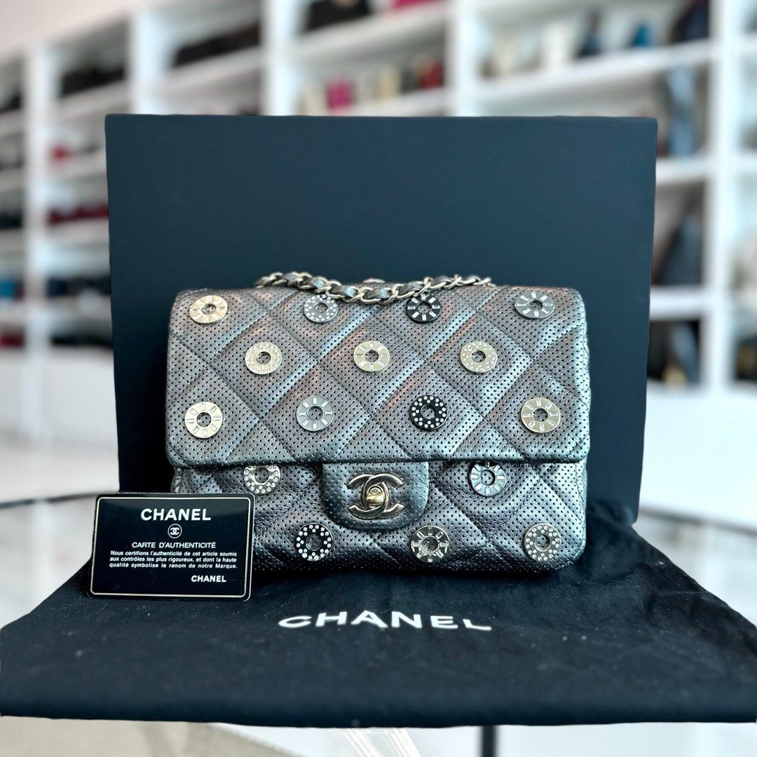 Chanel Cruise Paris-Dubai Medals 2015 Seasonal Flap Perforated Metallic Calfskin Dark Grey No 20